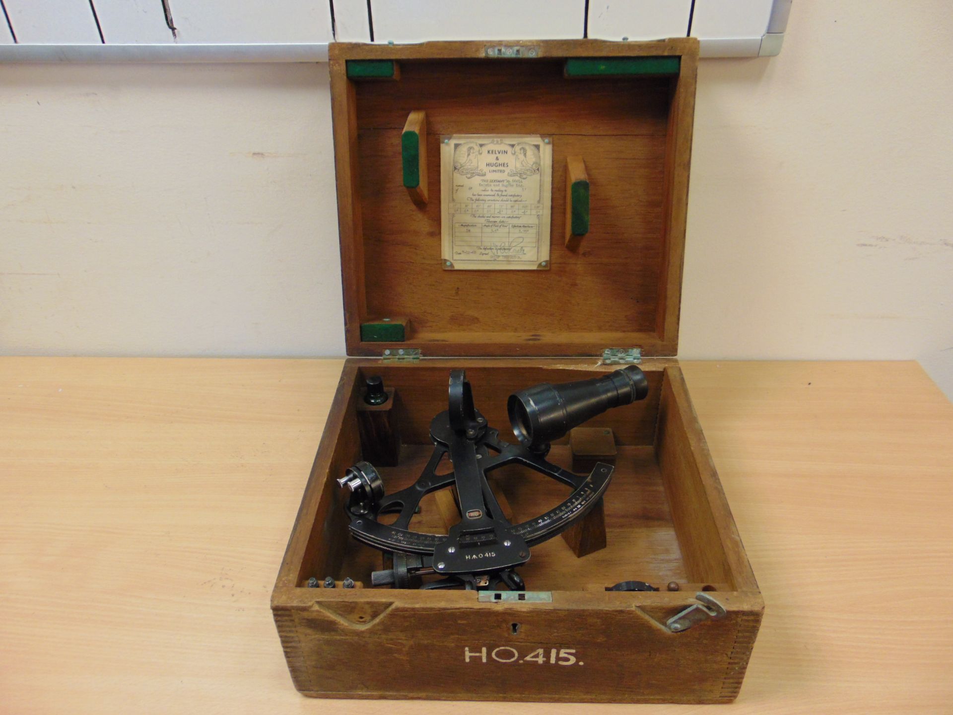 V. NICE KELVIN HUGHES SEXTANT BROAD ARROW MARKED AND IN ORIGINAL BOX