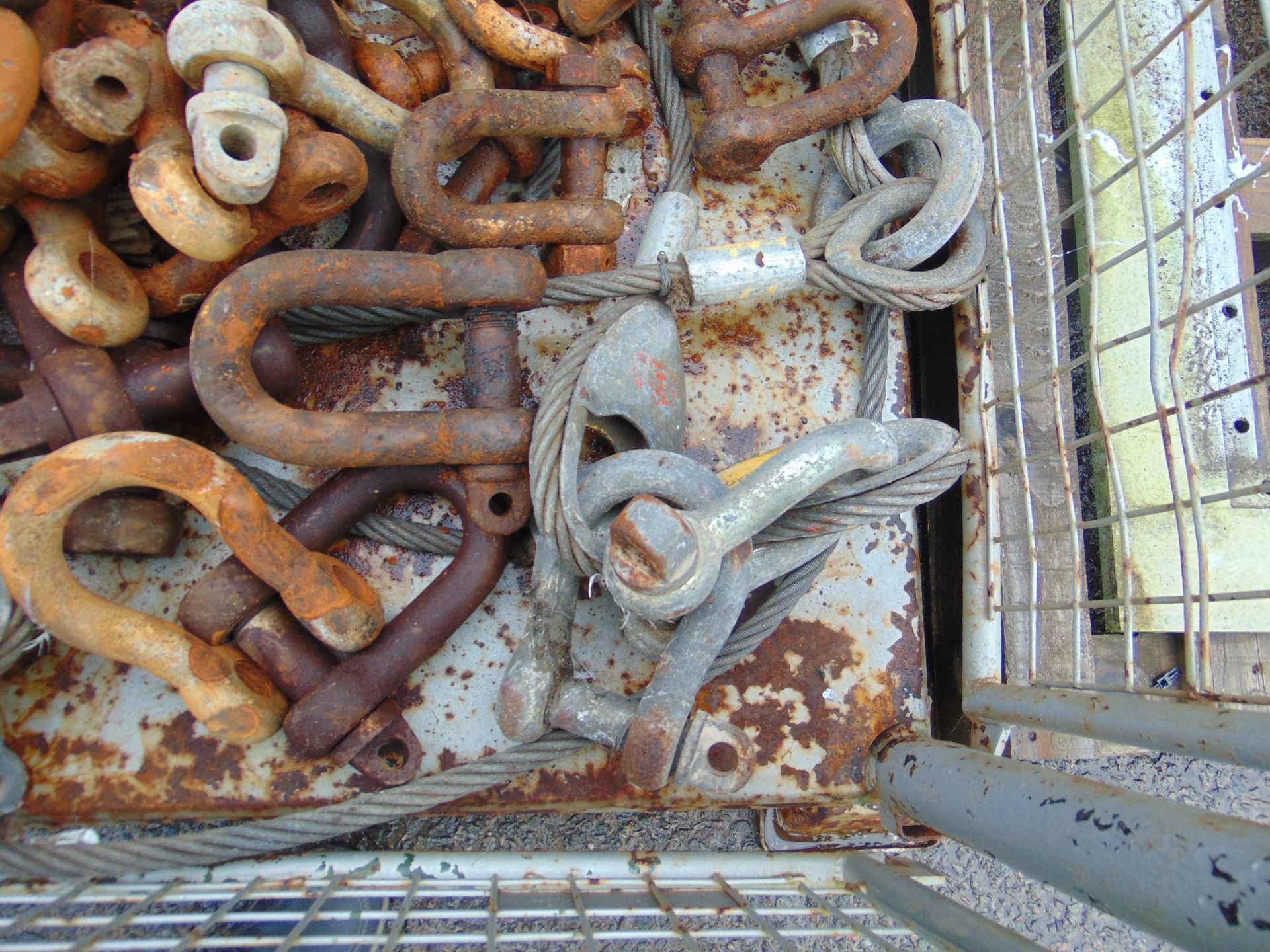 1 x Stillage of Steel Tow tope, D Shackles etc - Image 5 of 5