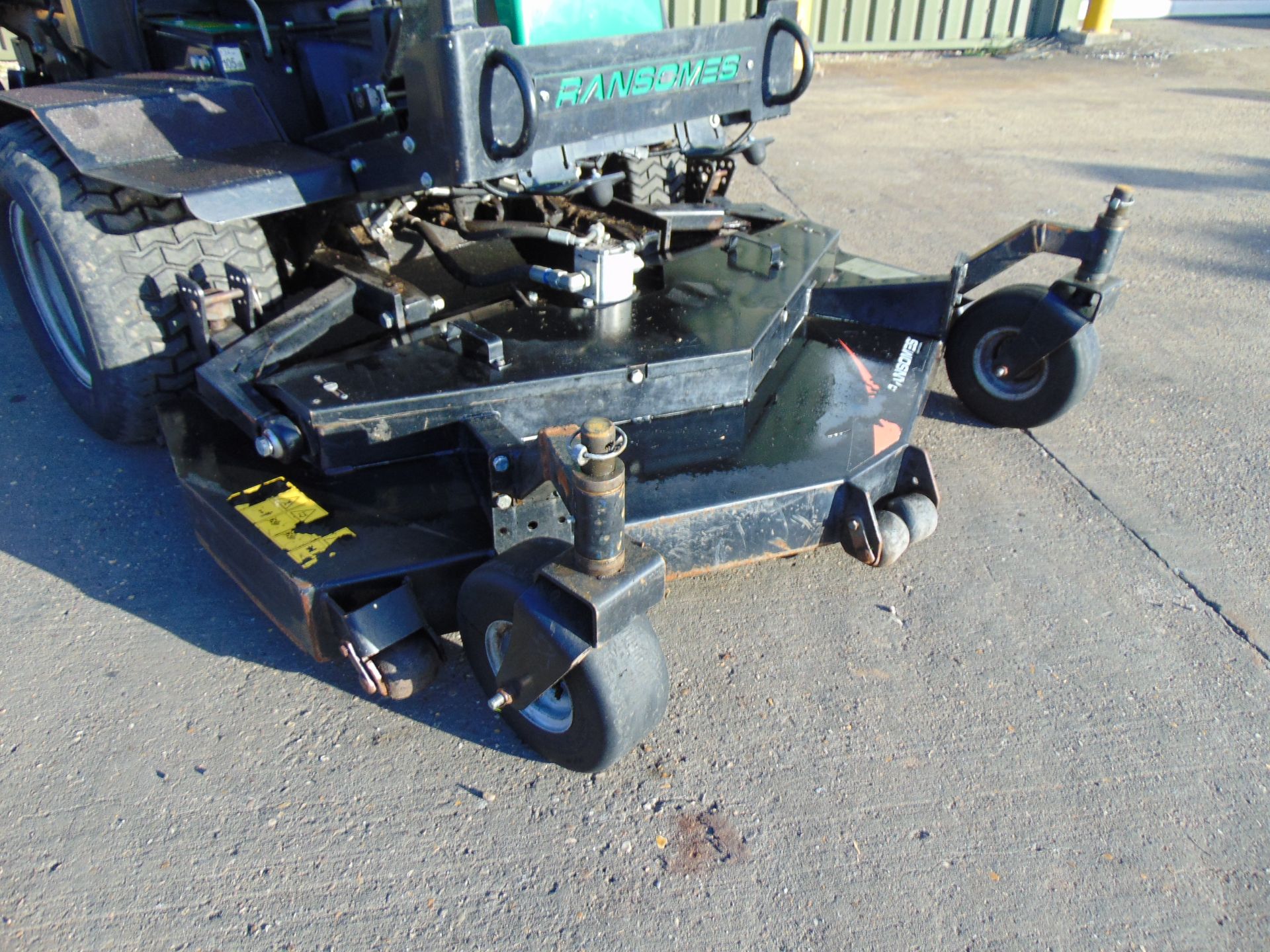 2014 Ransomes 4 x 4 HR3806 Kubota Diesel Upfront Rotary Mower ONLY 3,238 HOURS! - Image 9 of 20