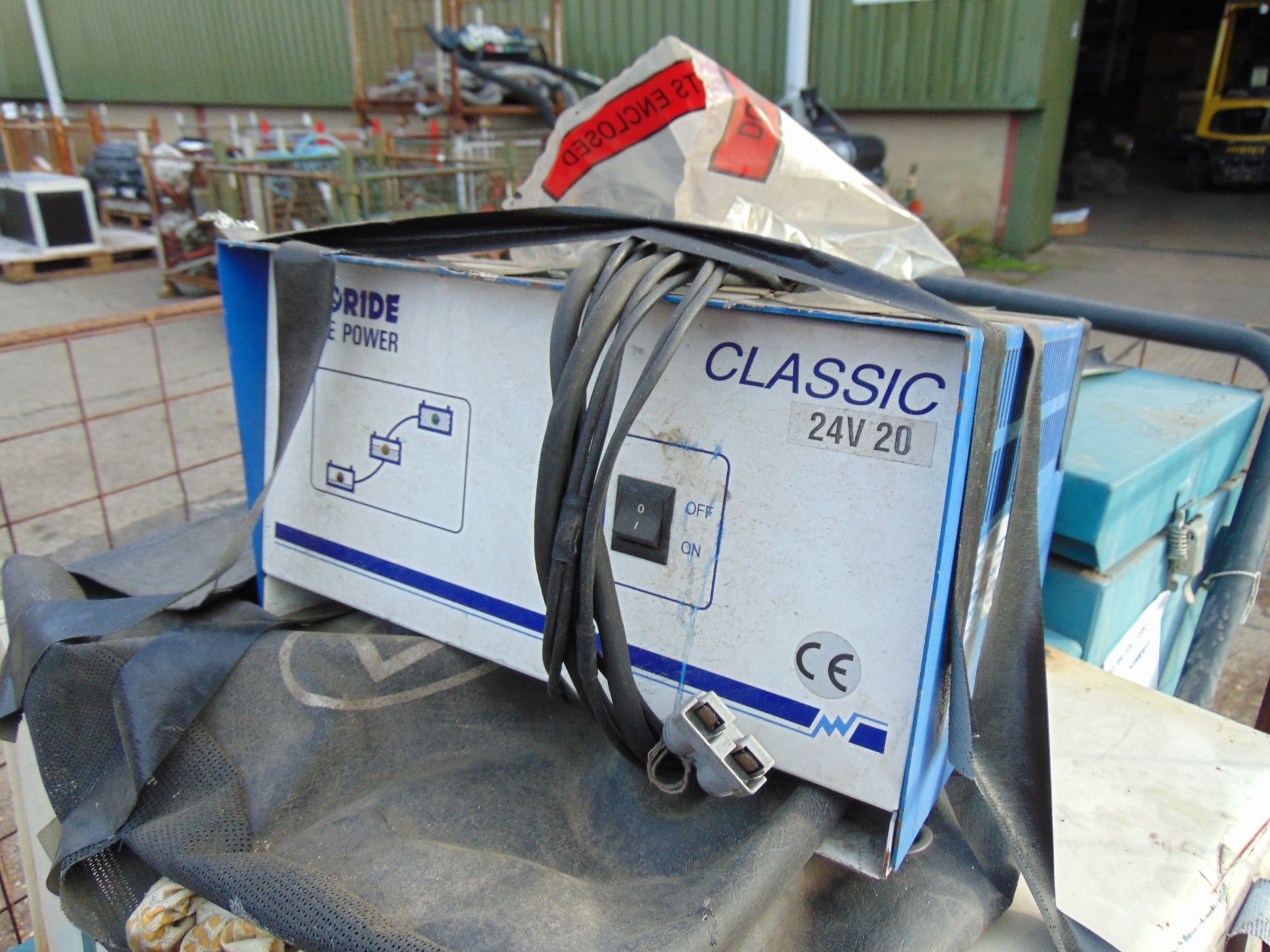 Tennant 45E Floor Sweeper c/w charger - Image 5 of 7