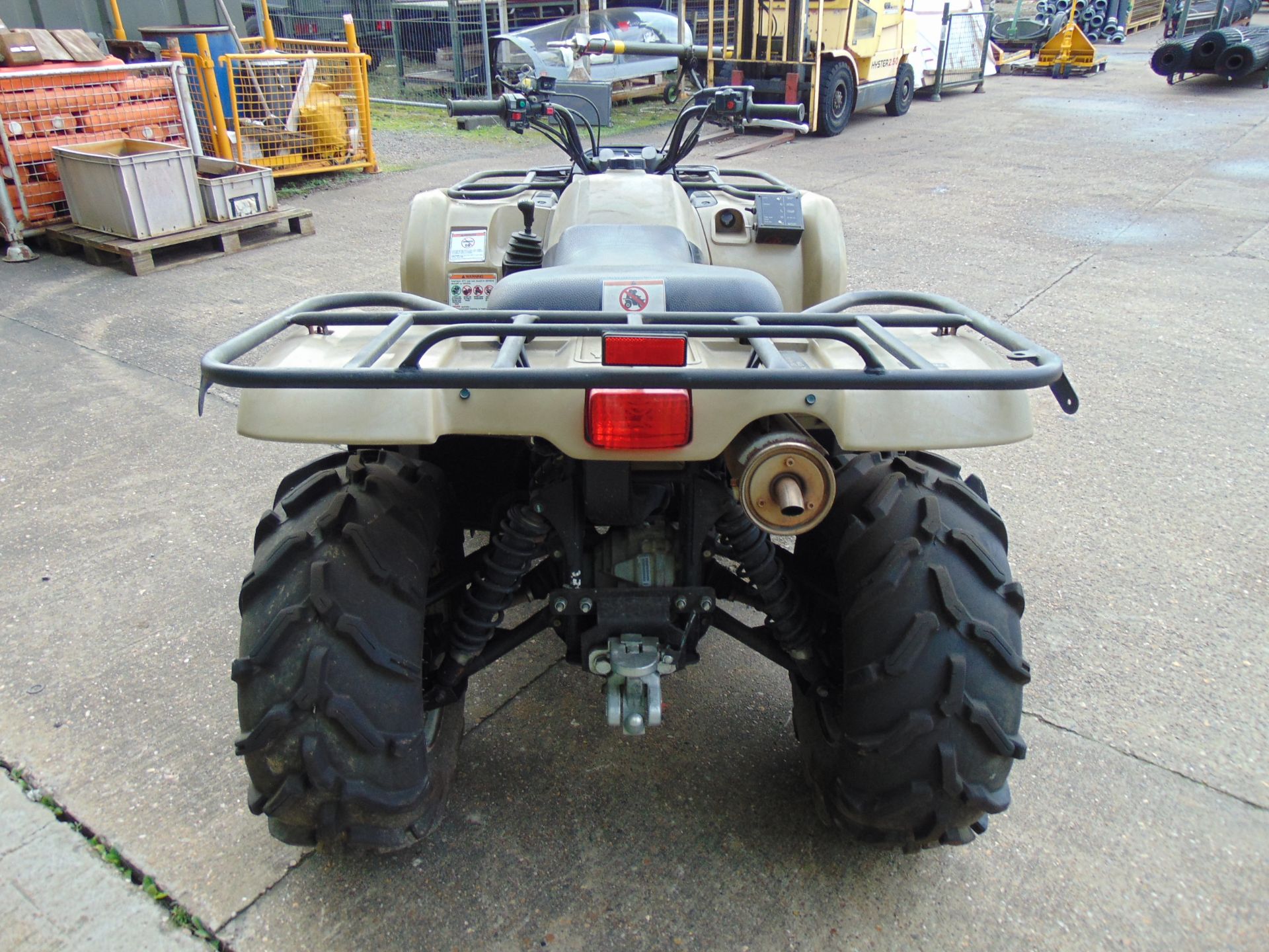 Military Specification Yamaha Grizzly 450 4 x 4 ATV Quad Bike Complete with Winch ONLY 591 HOURS! - Image 7 of 16