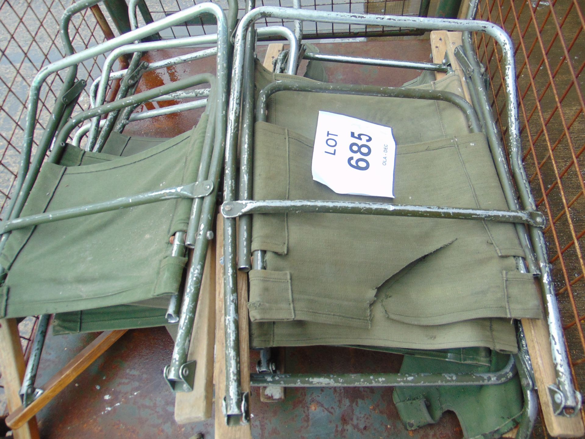 7 x Standard British Army Campin Chairs - Image 2 of 3