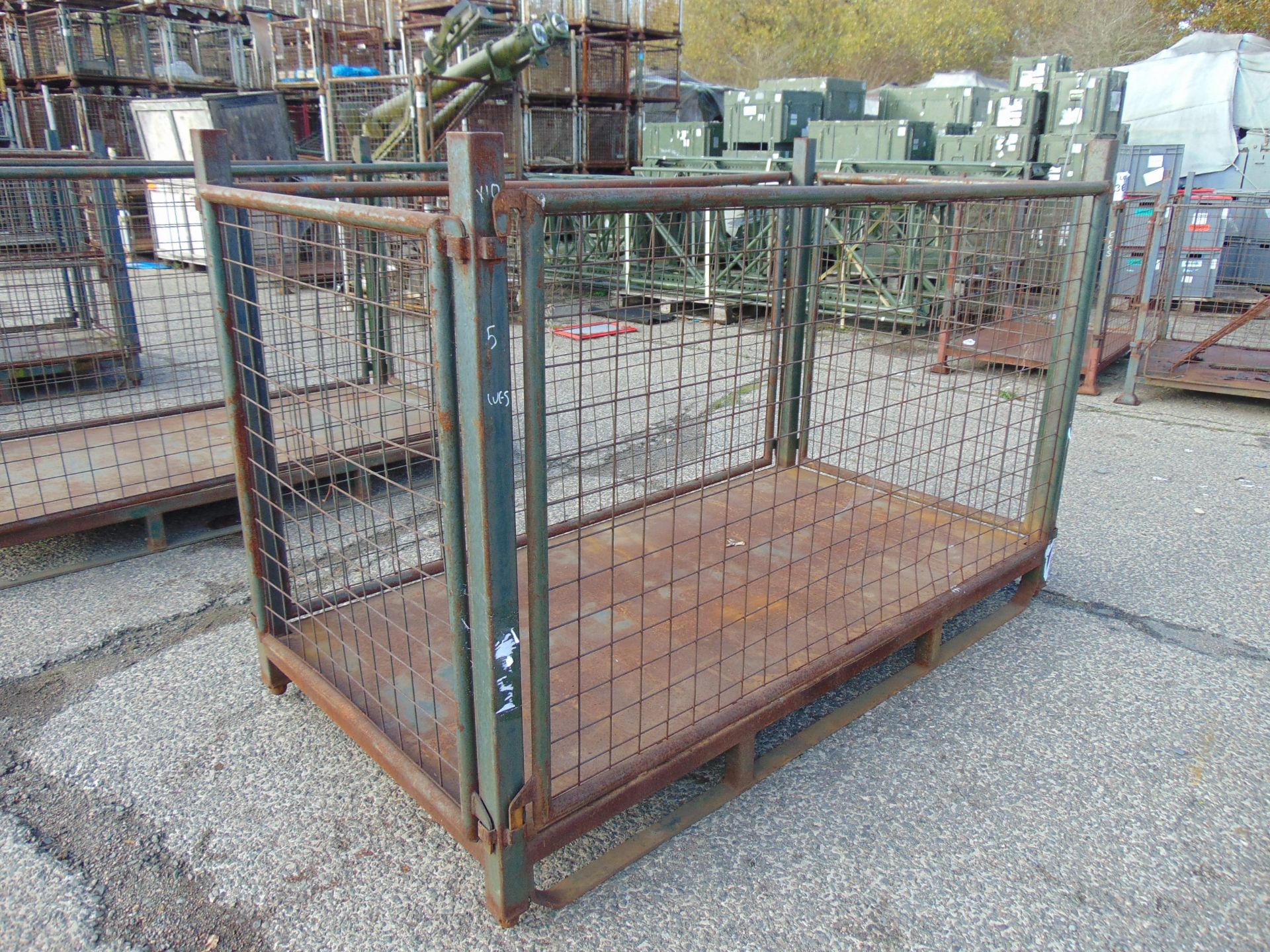 Heavy Duty Metal Stackable Stillage / Post Pallet