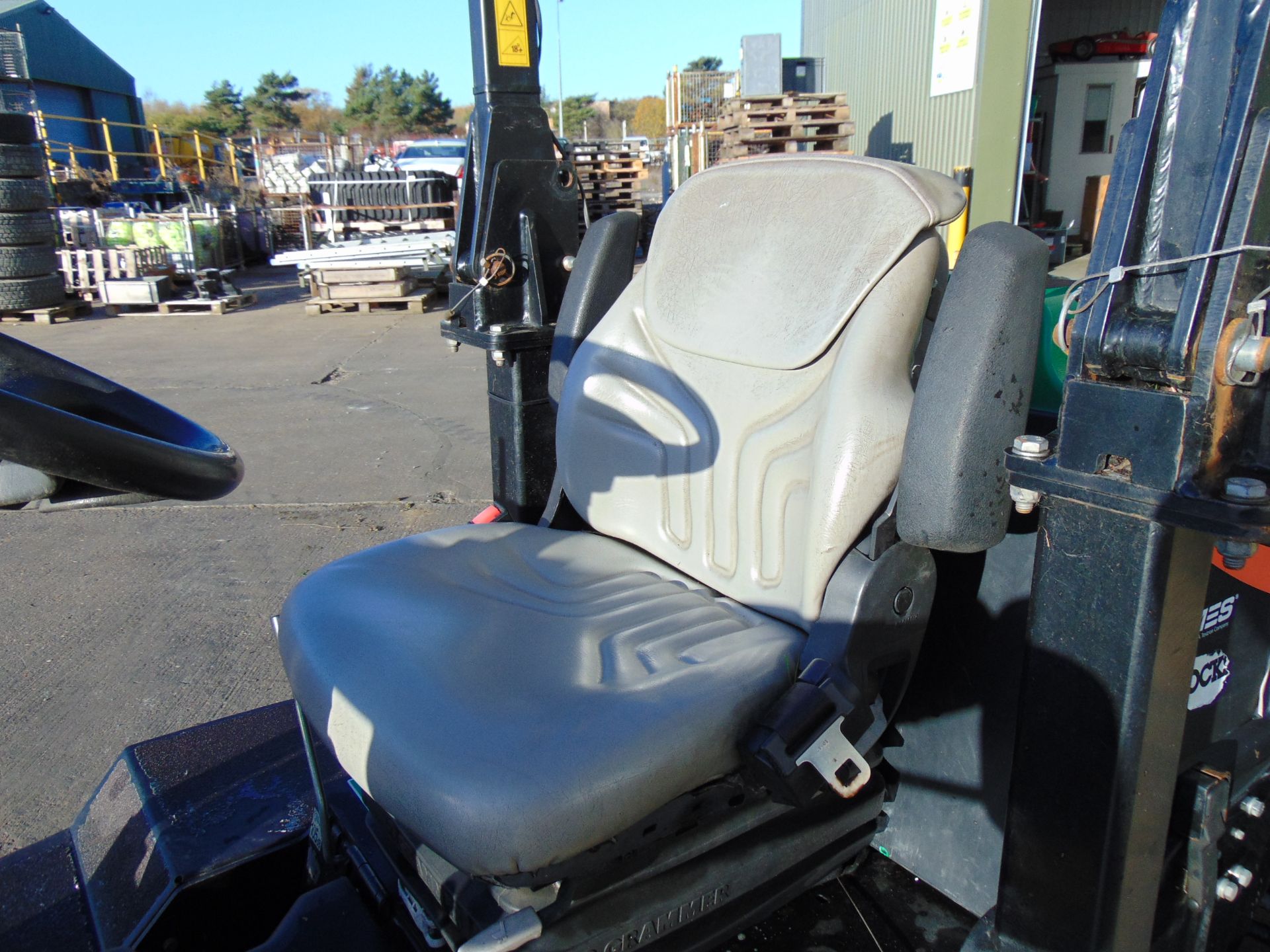 2014 Ransomes 4 x 4 HR3806 Kubota Diesel Upfront Rotary Mower ONLY 3,238 HOURS! - Image 11 of 20