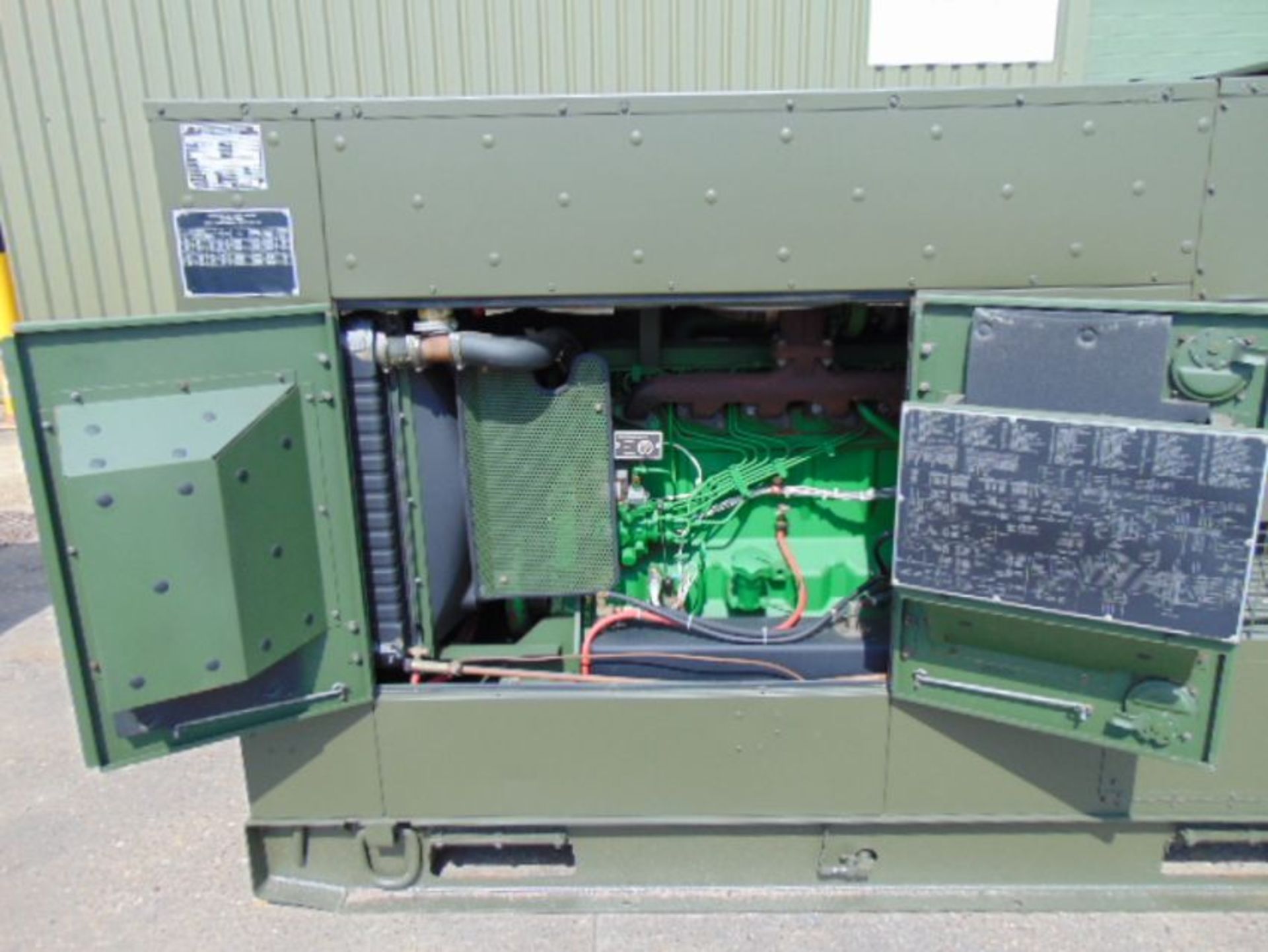 MEP-806B John Deere Diesel Powered 3 phase 75KVA 60KW-50/60HZ Generator - Image 12 of 22