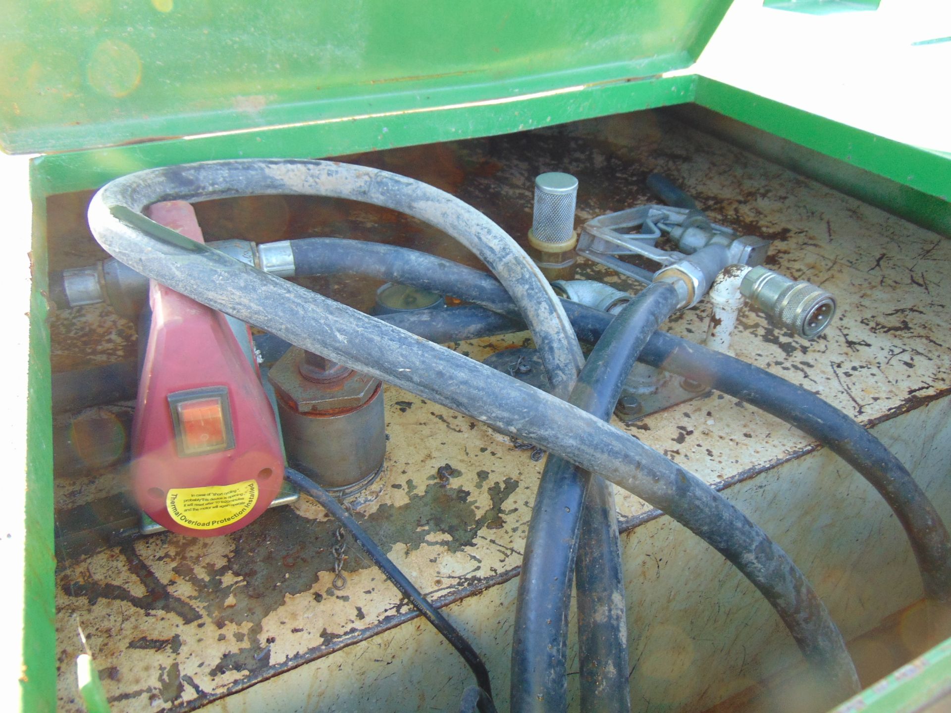 Steel Bunded Fuel Tank with 12 volt pump, hose and filler. - Image 5 of 9