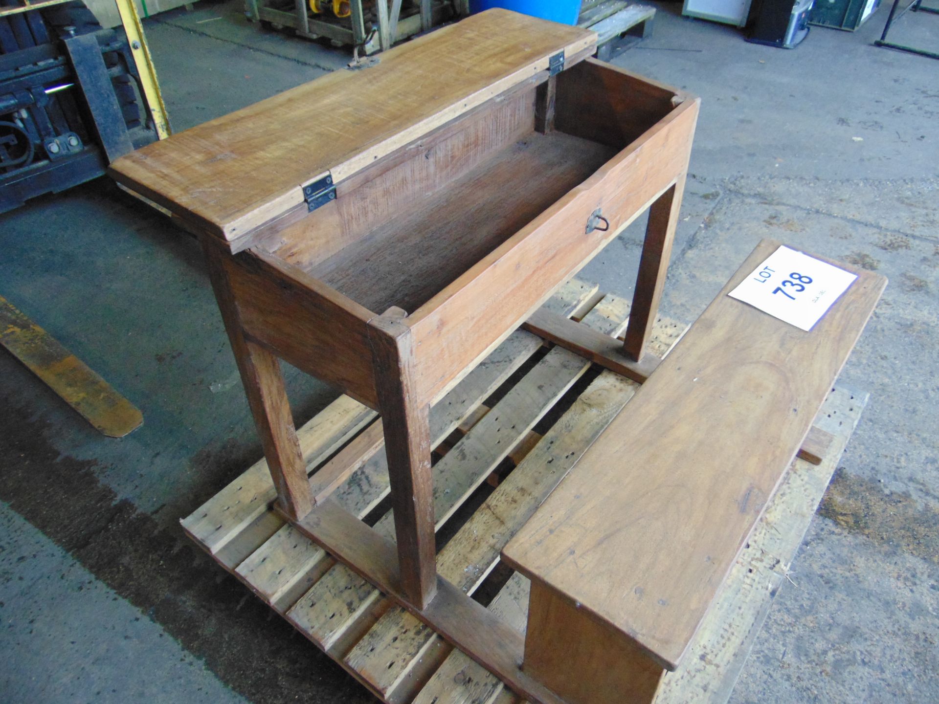 LOVELY VINTAGE OAK DOUBLE SEAT SCHOOL DESK - Image 2 of 5