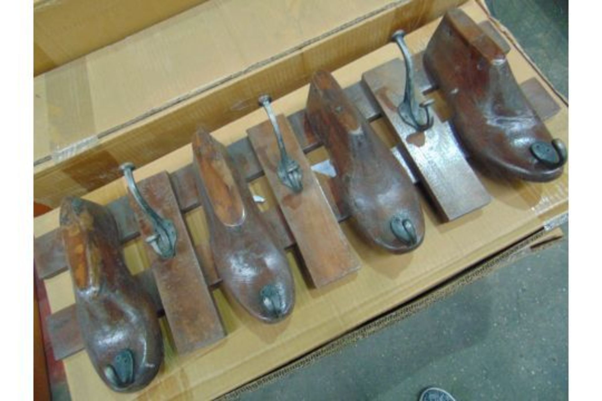 VERY UNUSUAL COBBLERS SHOE MAKERS COAT HOOKS