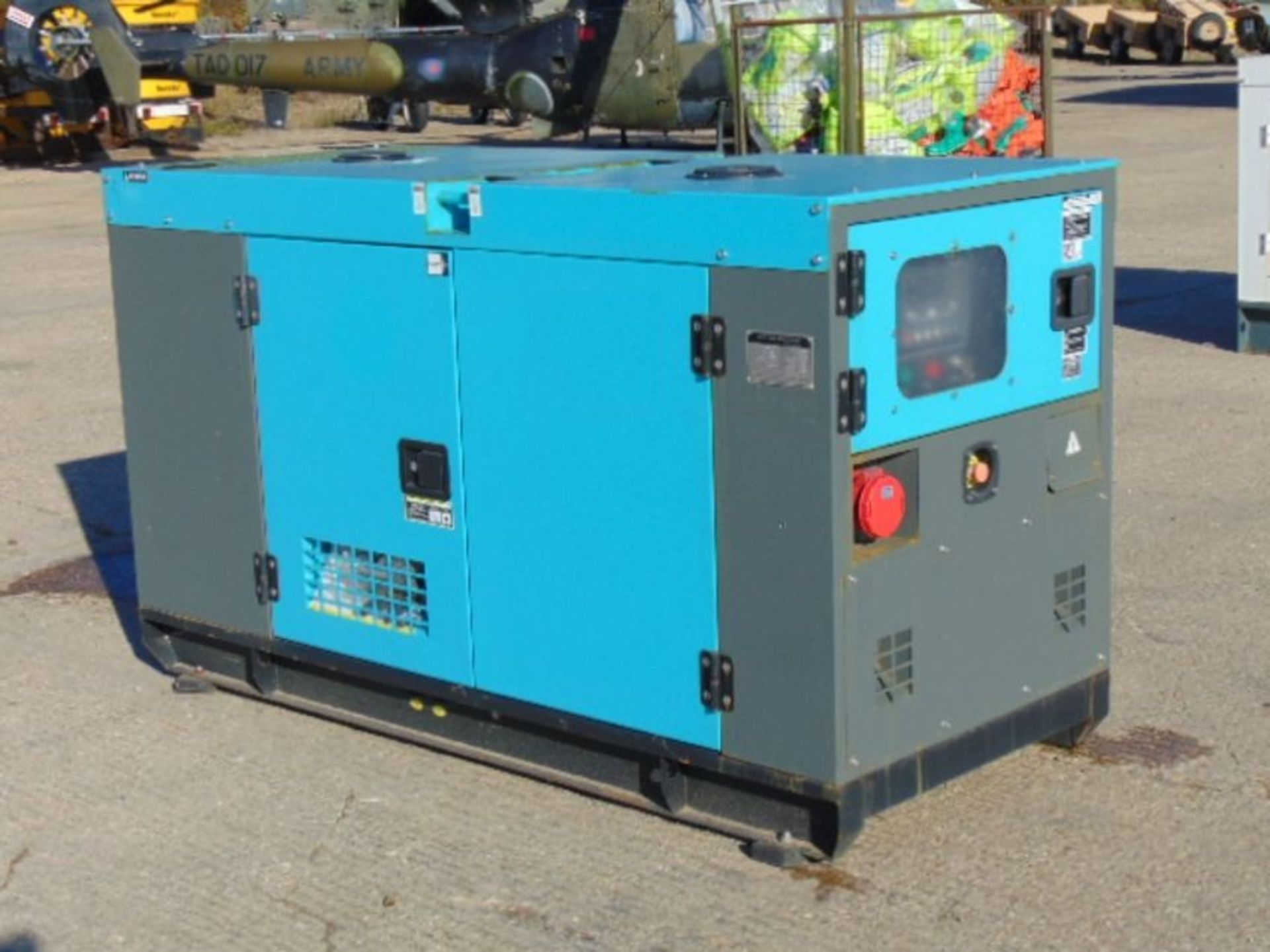 2020 UNISSUED 40 KVA 3 Phase Silent Diesel Generator Set - Image 5 of 18