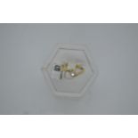 9ct yellow gold single stone diamond ring, approx size J, marked 375. This item has been consigned