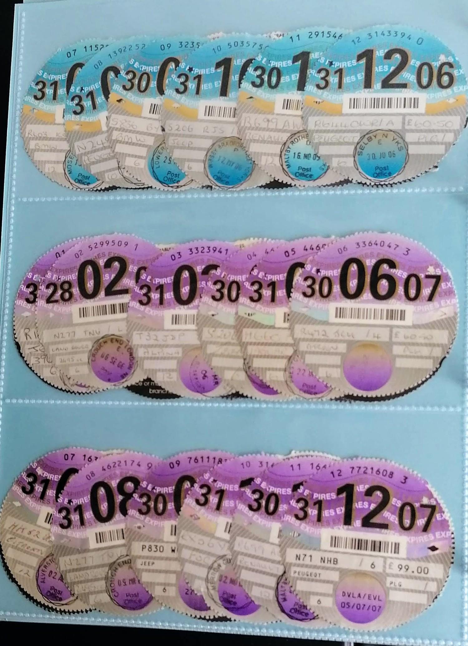 A unique and complete collection of over 5,023 original British vehicle Tax Discs from 1921 to 2015 - Image 22 of 33