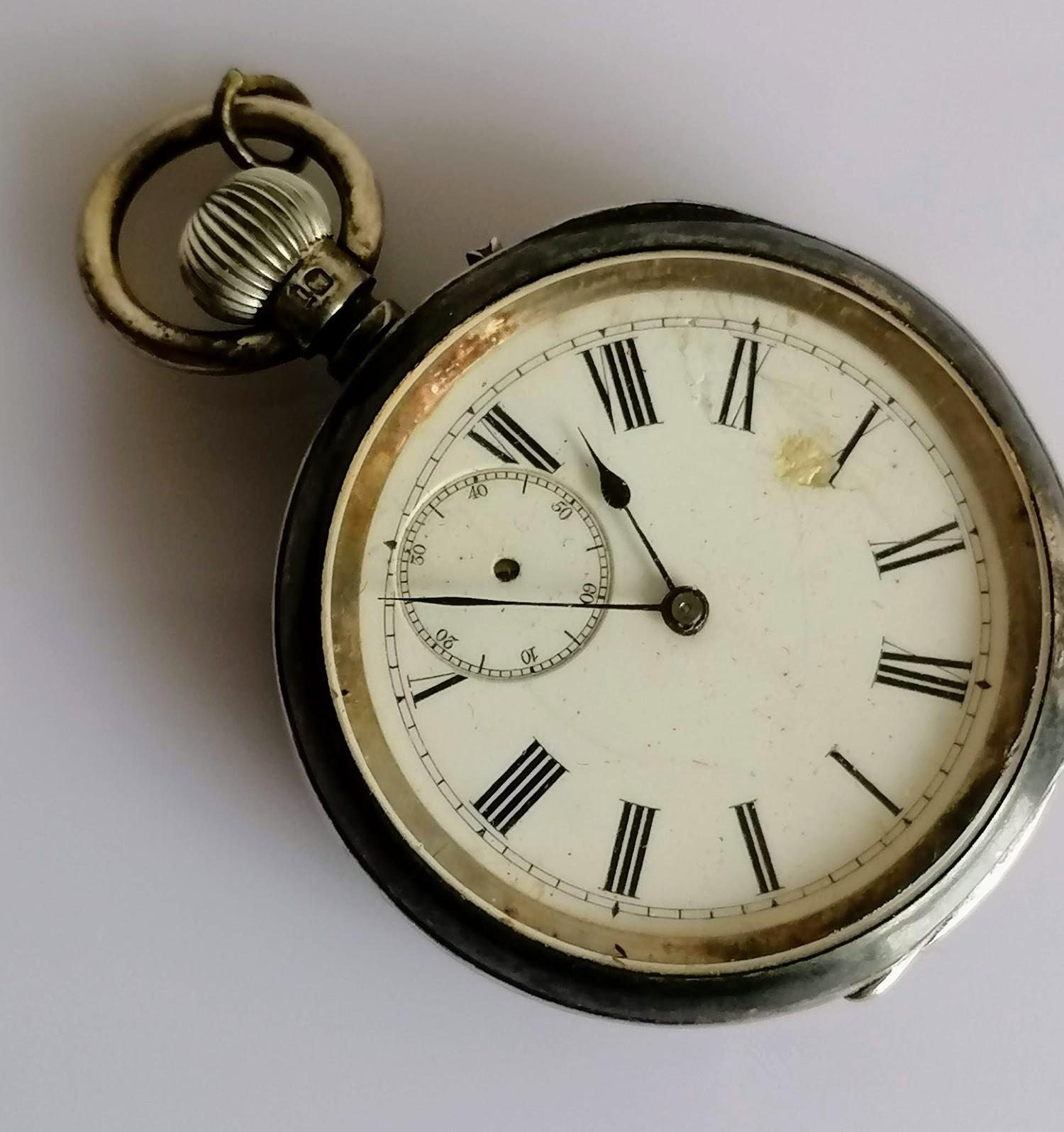 A Victorian silver-cased pocket watch, stem-wind, Roman numerals, subsidiary seconds hand missing,