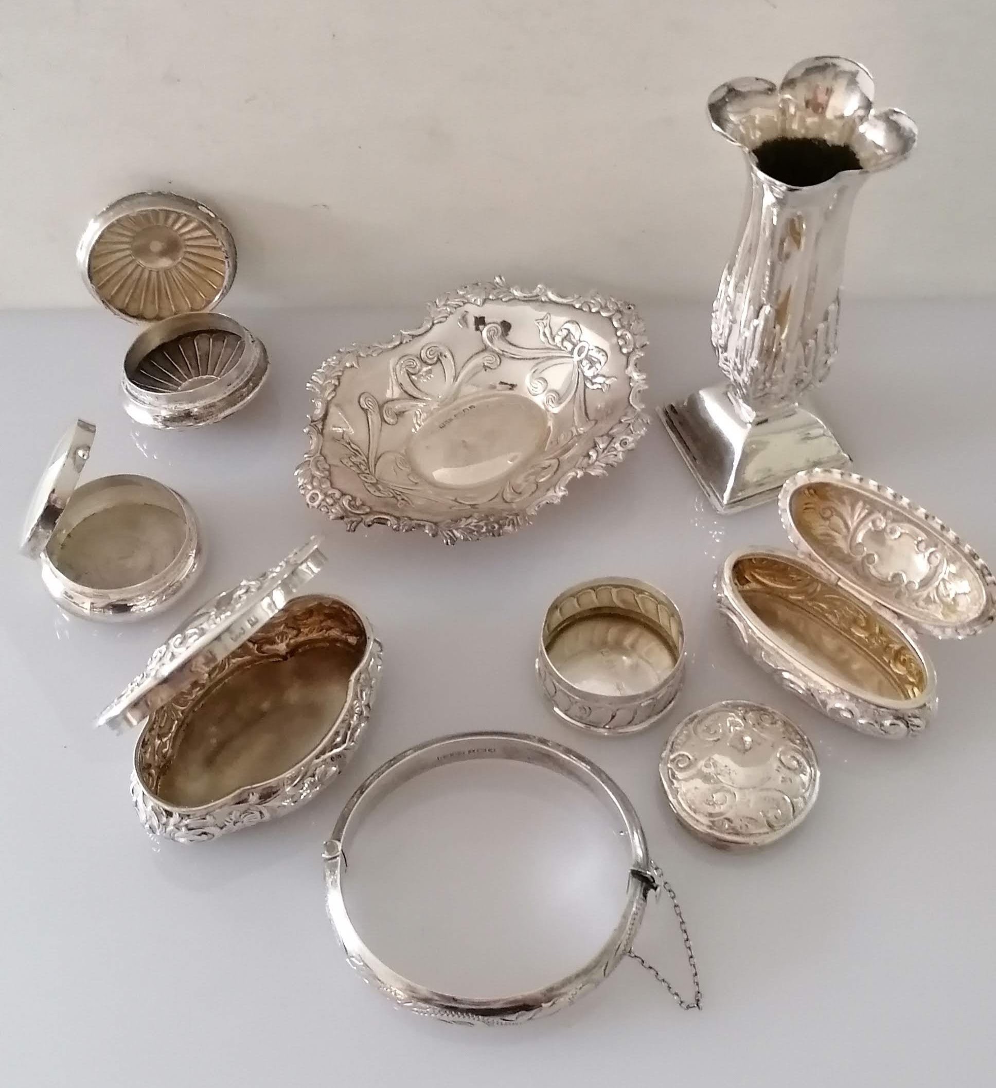 An assortment of four late Victorian Birmingham silver ring or pill boxes, (one other, plain, not - Image 2 of 3