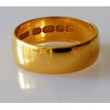 A 22ct yellow gold wedding band, size M, 6mm, hallmarked, 4.56g