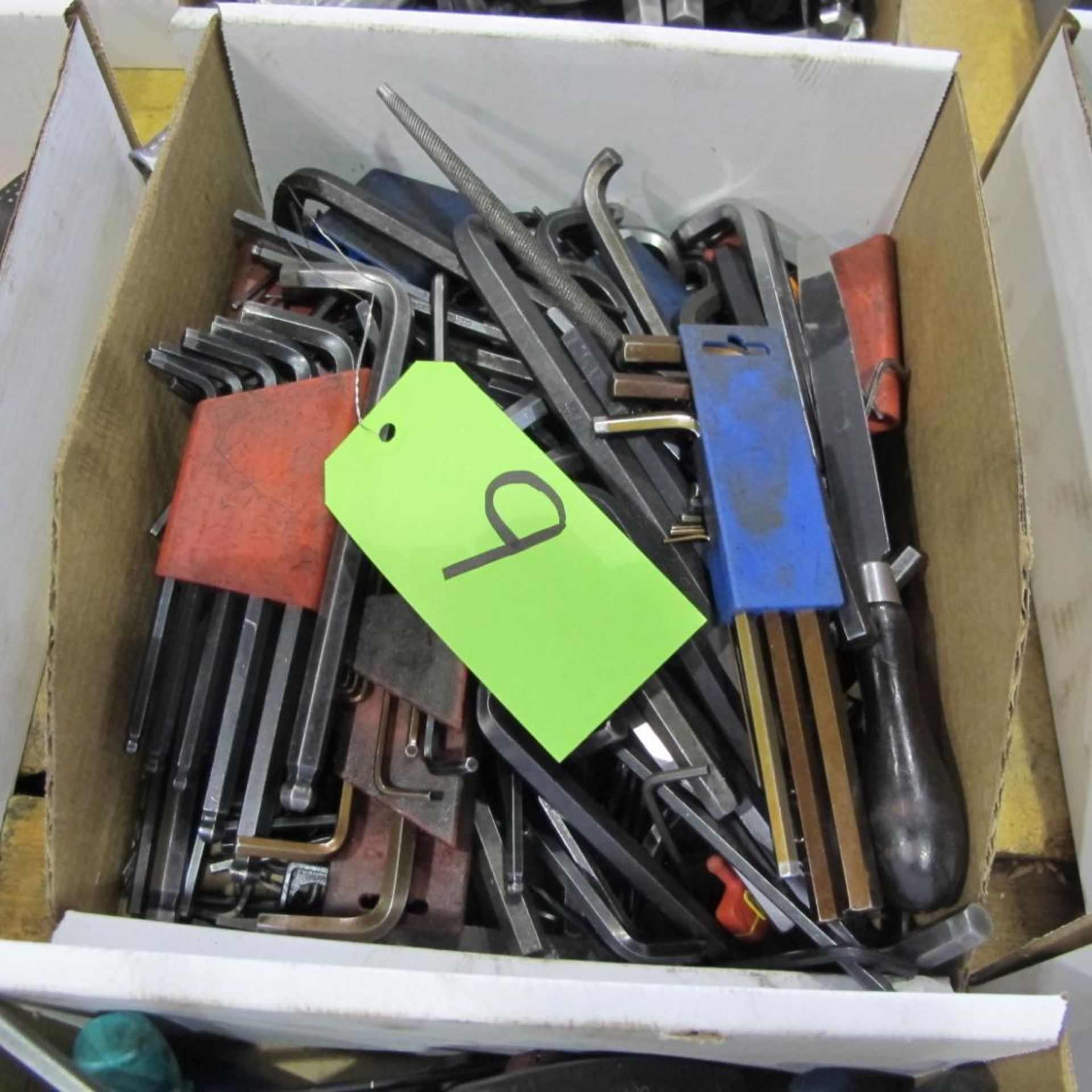 LOT OF 9 BOXES OF HAND TOOLS INCL ALLEN KEYS, FILES, HAMMERS/MALLETS, CUTTERS, CRESCENT WRENCHES DRI - Image 7 of 10