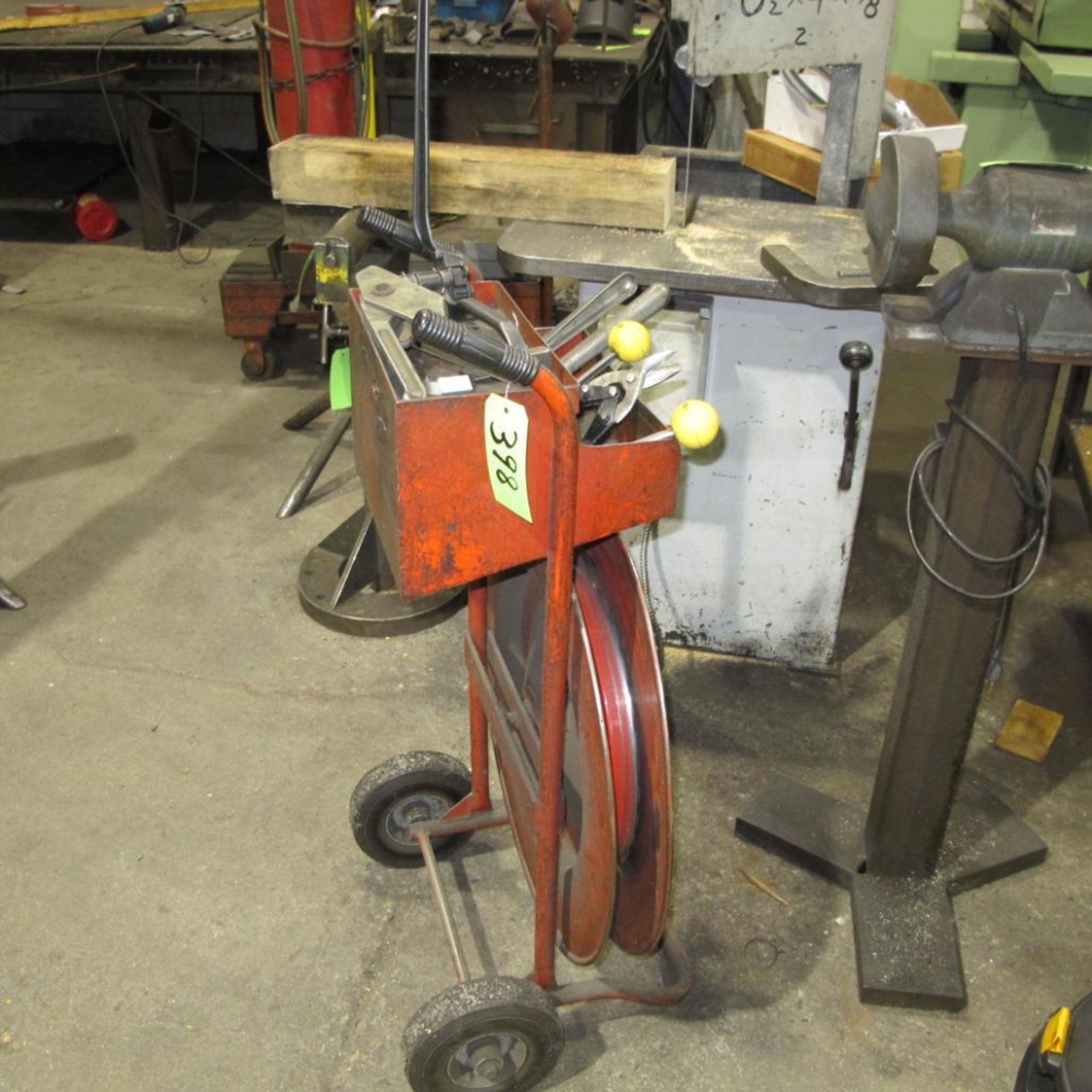 METAL STRAPPING CART W/TOOLS
