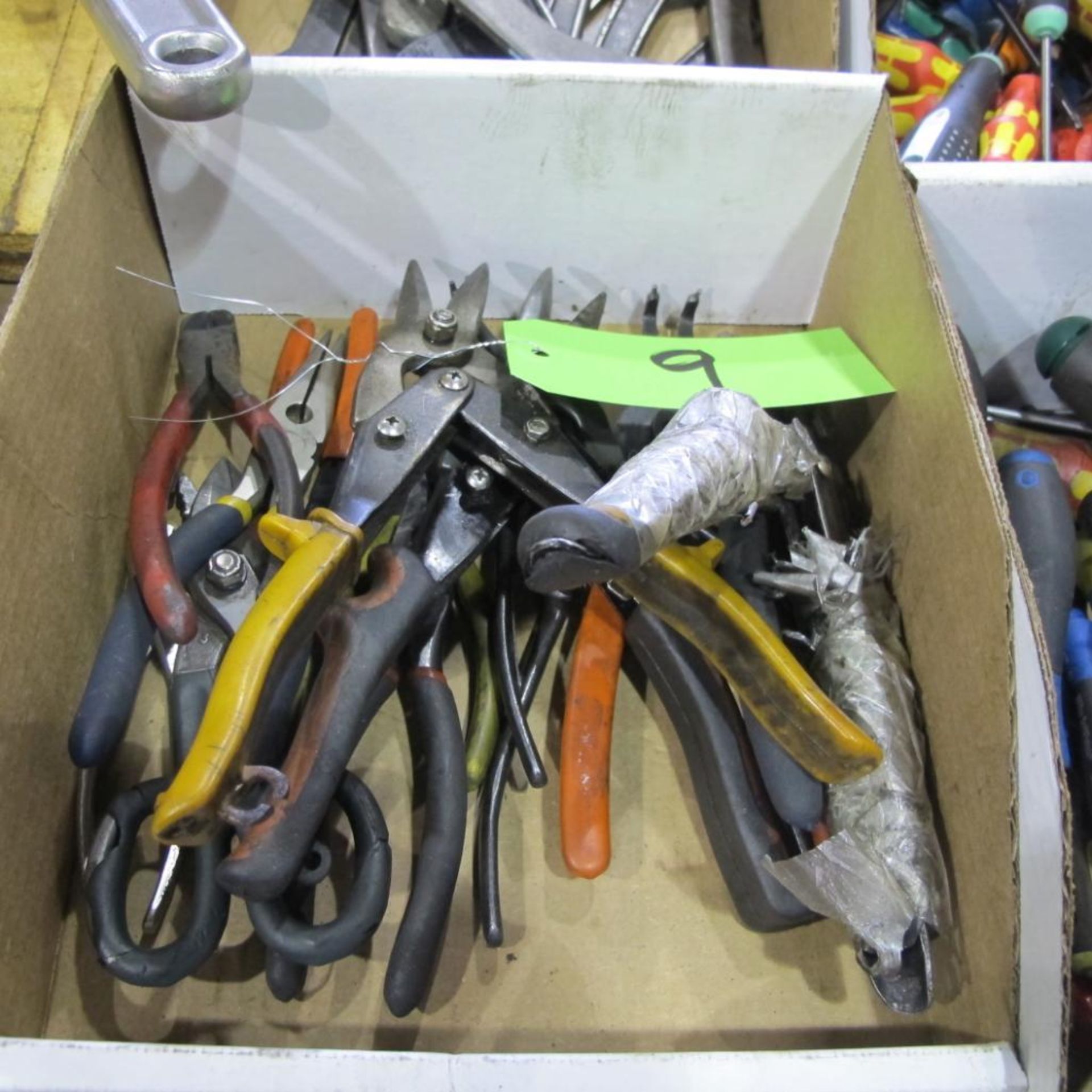 LOT OF 9 BOXES OF HAND TOOLS INCL ALLEN KEYS, FILES, HAMMERS/MALLETS, CUTTERS, CRESCENT WRENCHES DRI - Image 10 of 10