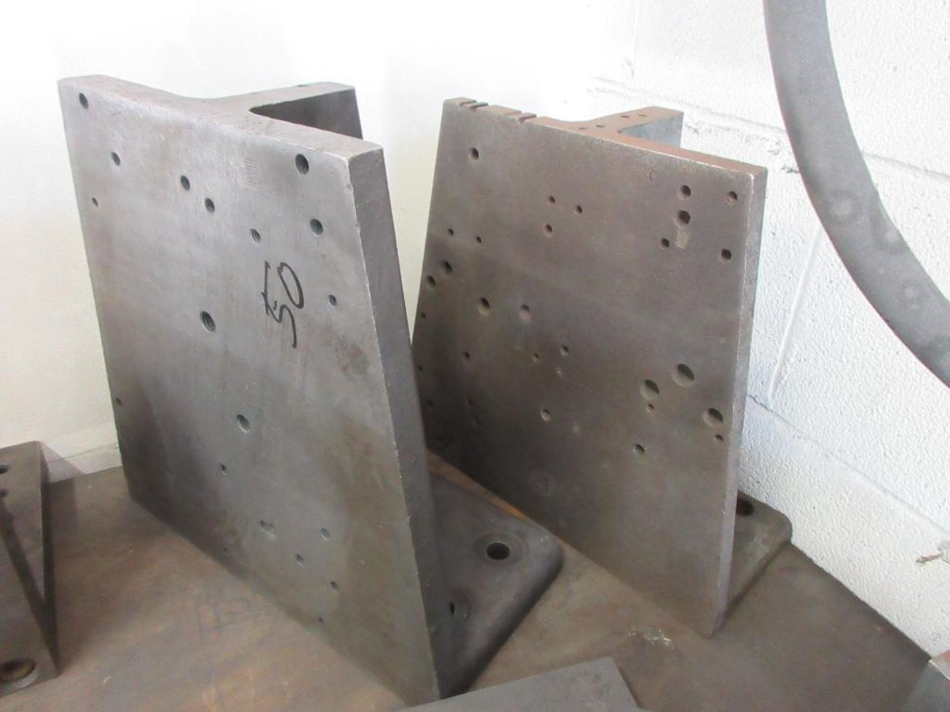 14 ASSORTED ANGLE PLATES, 2 BLOCKS - Image 2 of 7