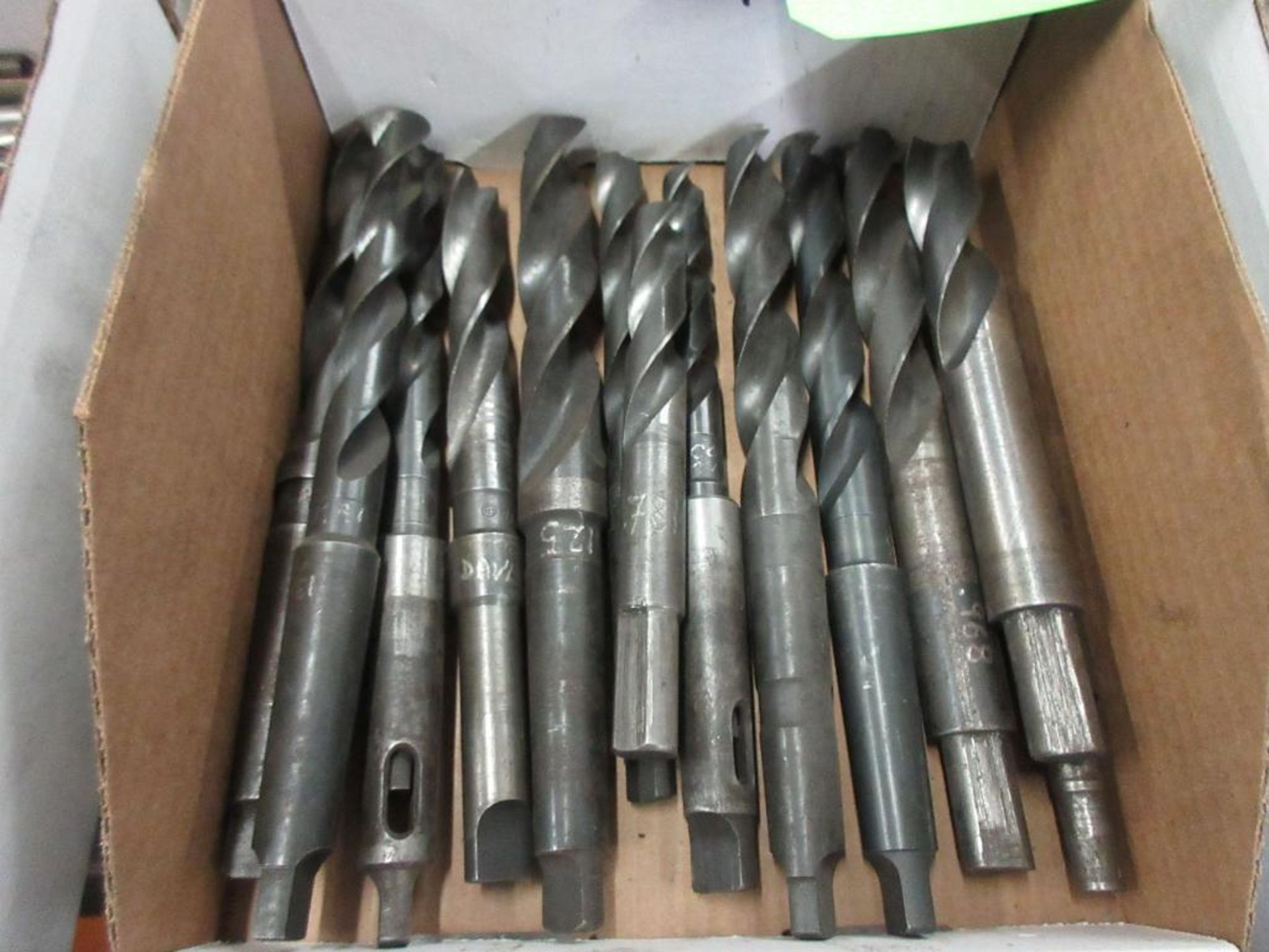 6 BOXES ASSORTED DRILL BITS AND REAMERS - Image 5 of 7