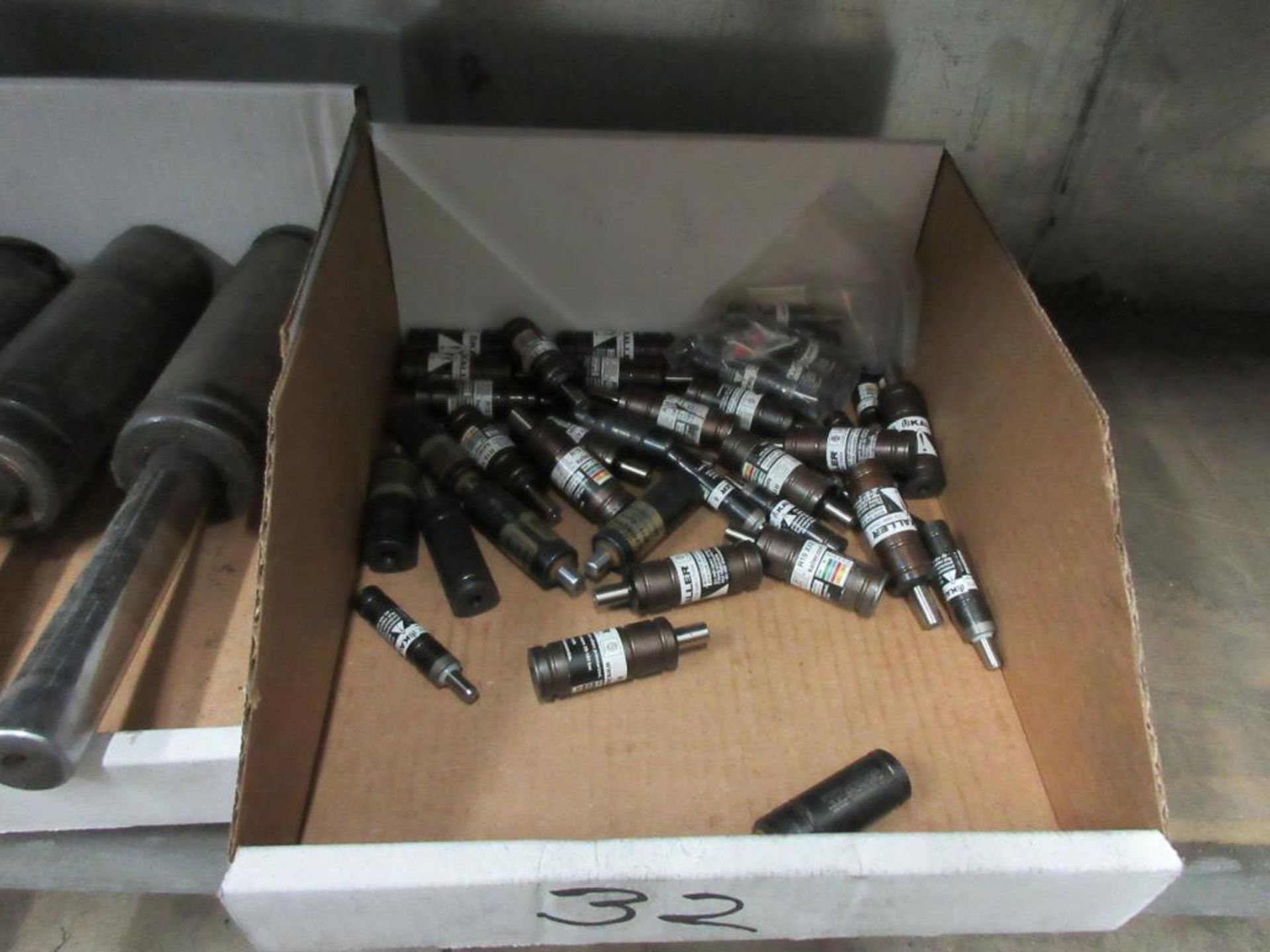 9 BOXES ASSORTED GAS SPRINGS - Image 10 of 10