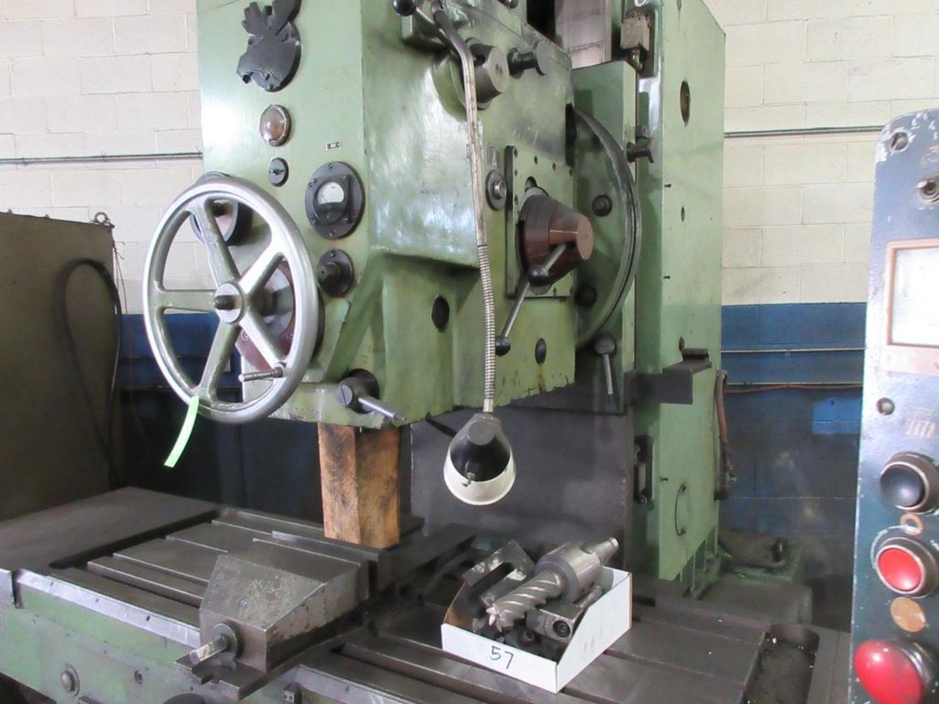 STANKO HD MILL MODEL 6560, 64”X25” TABLE, 50 TAPER, TILTING HEAD, 10-2200 RPM, 1978, SN 428 (NOT - Image 5 of 9