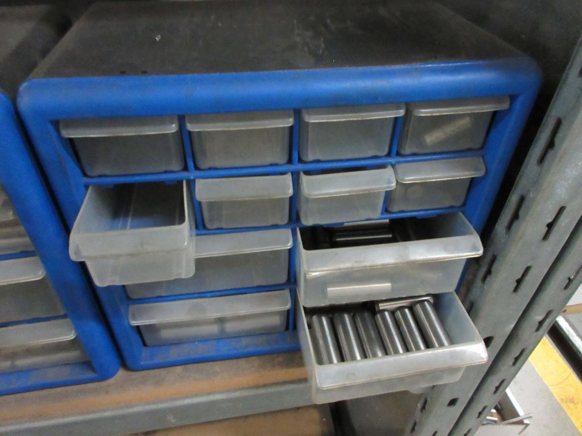 6 BOXES ASSORTED DEMOUNTABLE GUIDE PINS, 5 TOOL DRAWER BINS W/ GUIDE PINS - Image 11 of 11