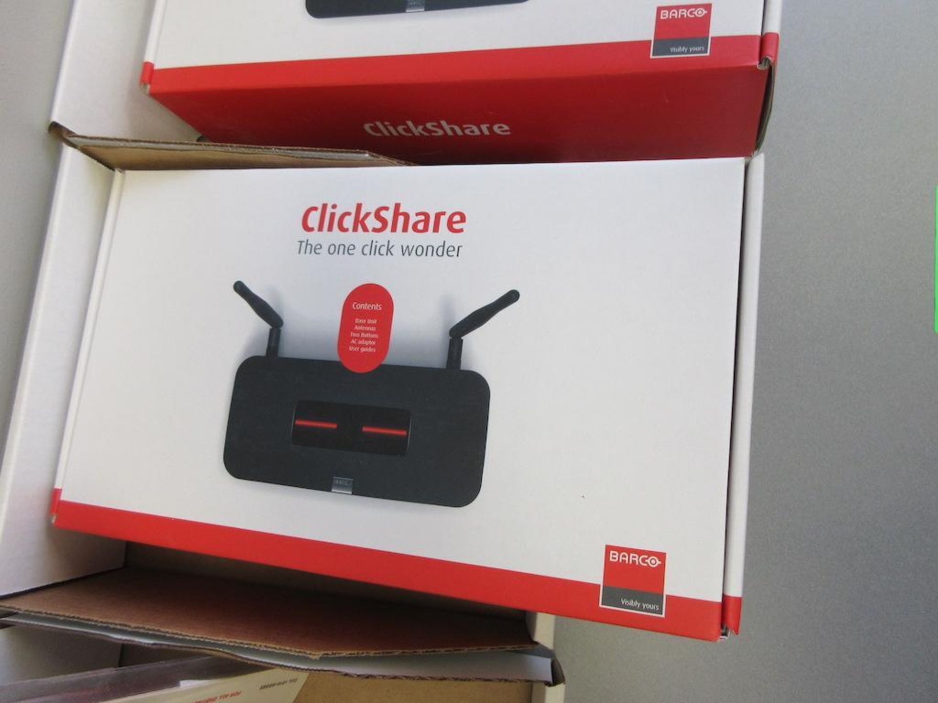 CLICKSHARE MODEL R9861008NA, PRESENTATION SHARING NETWORK, SN 1870011598