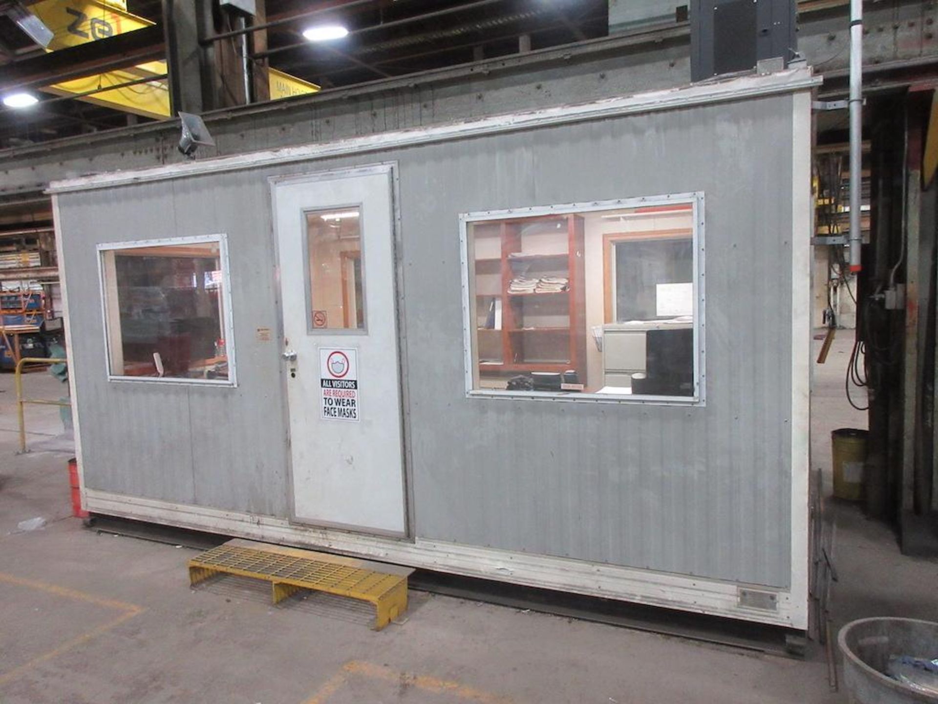 2011 DESIGN SPACE TRAILERS 10' X 16' PORTABLE OFFICE, SN 1253, INCLUDES 2 DESKS, 2 CHAIRS, 2 FILING - Image 2 of 4