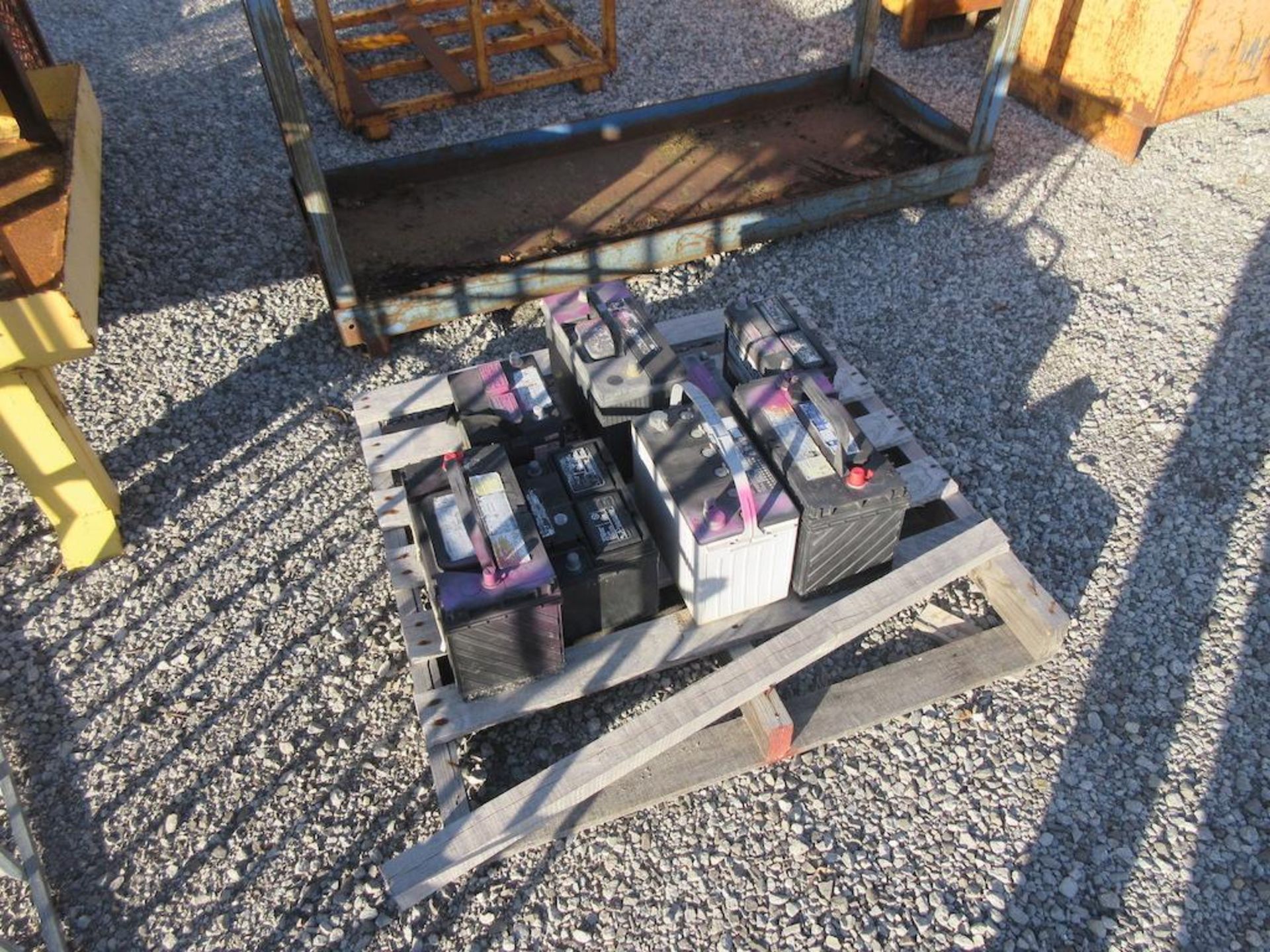 LOT OUTSIDE OF ASSORTED: (6) PORTABLE GENERATORS AND COMPRESSORS, LINCOLN ELECTRIC WELDER PARTS, STE - Image 10 of 11