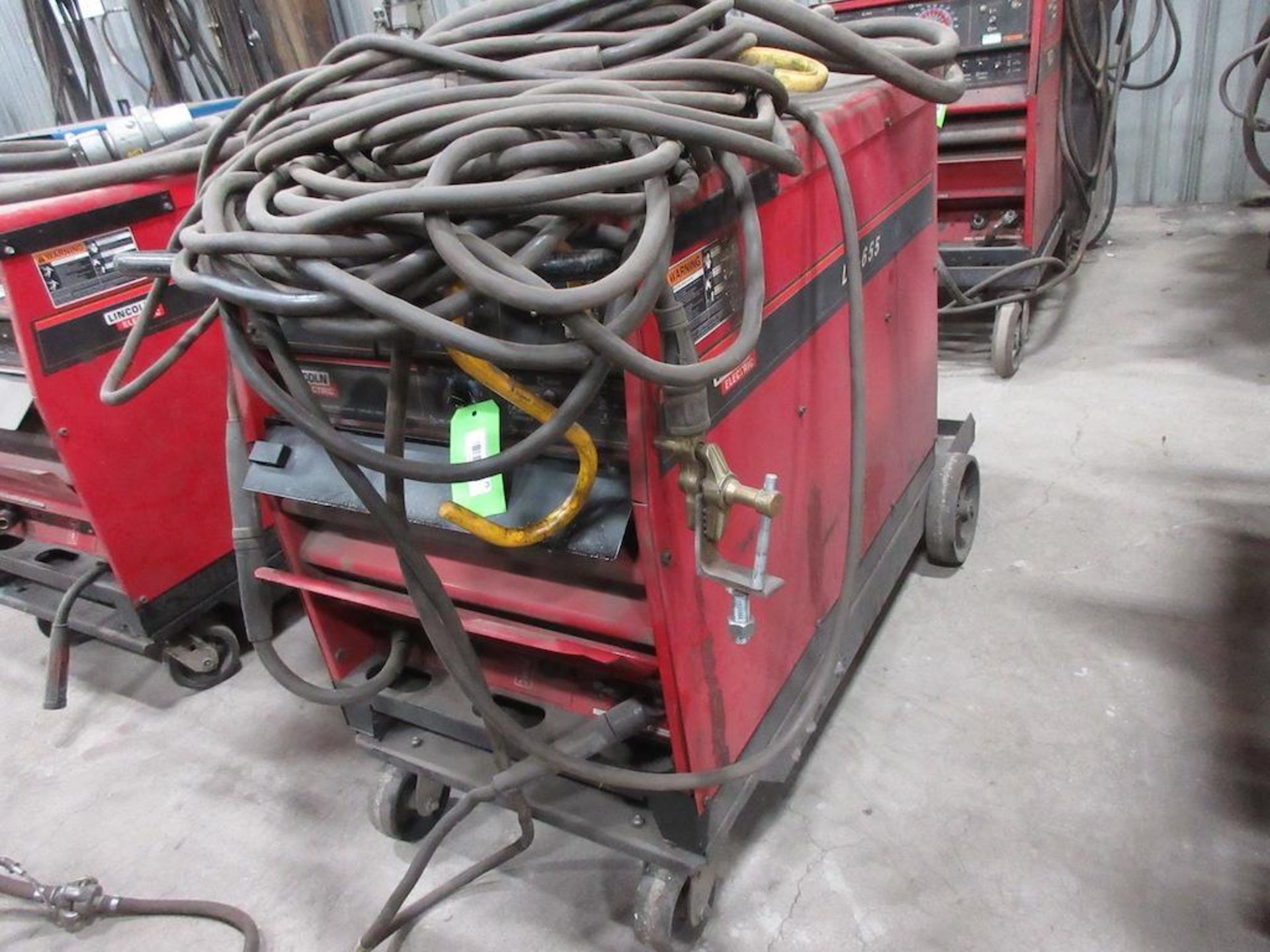 LINCOLN ELECTRIC DC 655 WELDING MACHINE