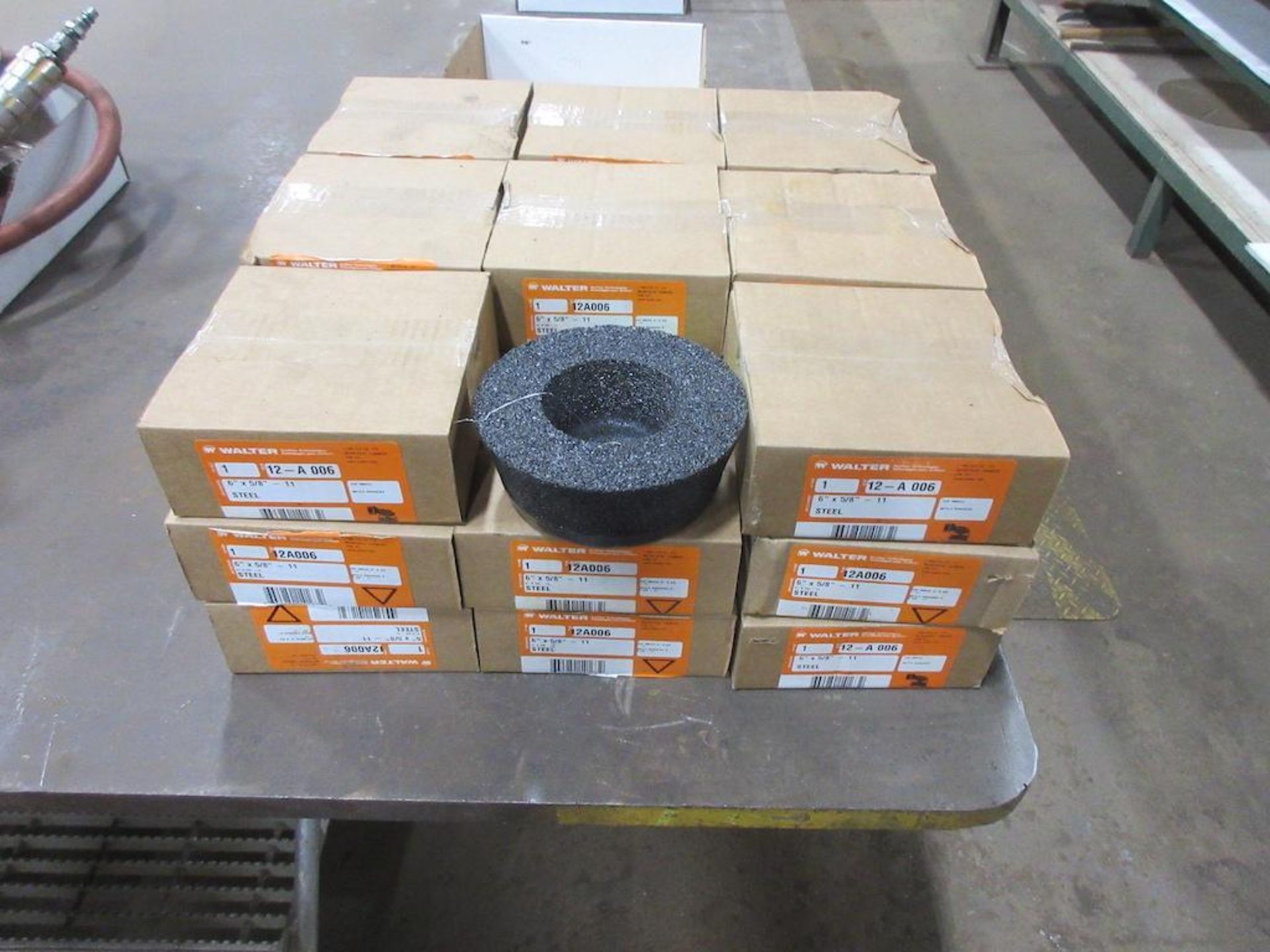 (27) WALTER GRINDING HEADS, 6" X 5/8", 5 DEGREE (NEW IN BOX)