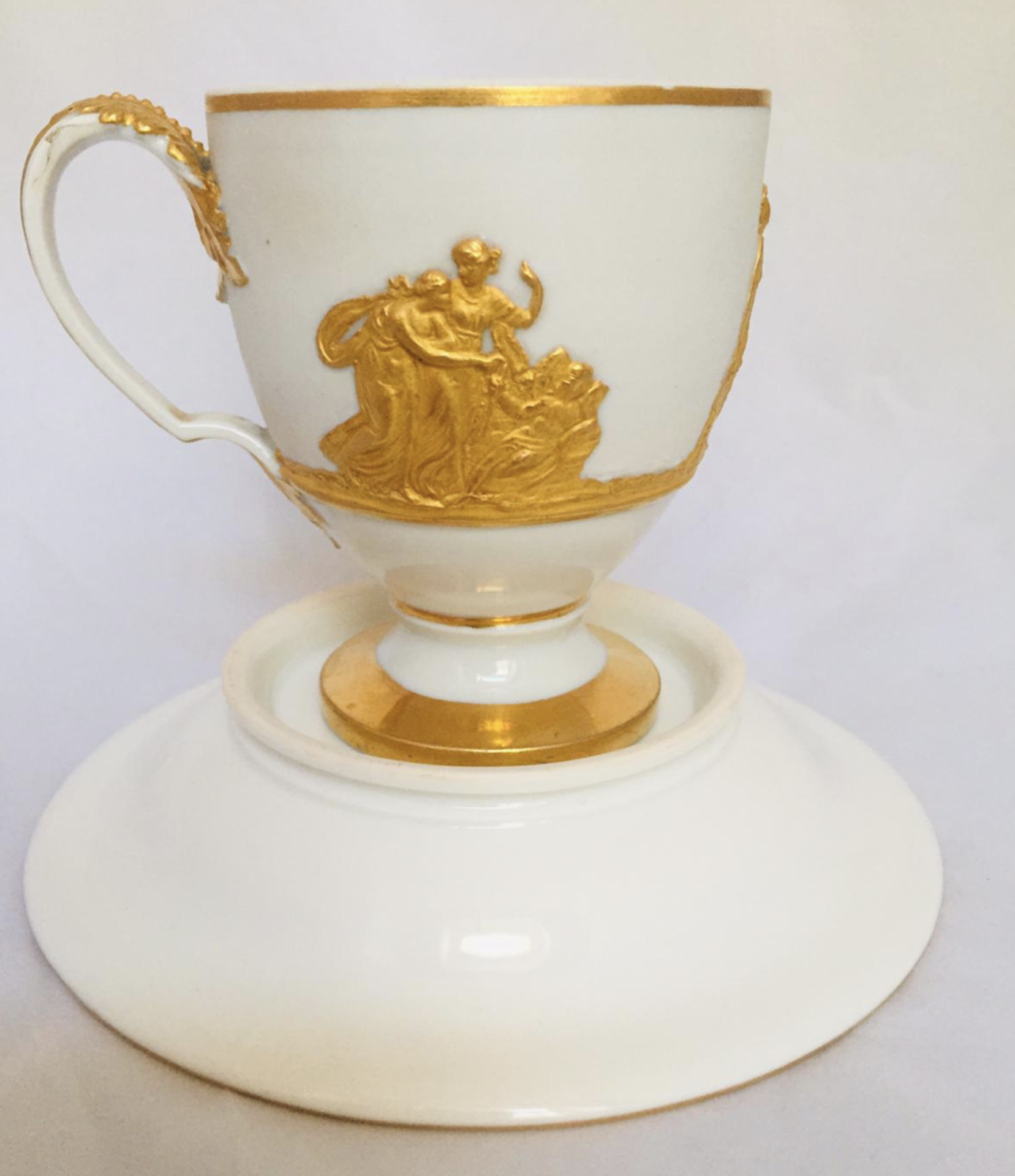 Meissen Tasse im Wedgwood Stil - Bild 3 aus 5