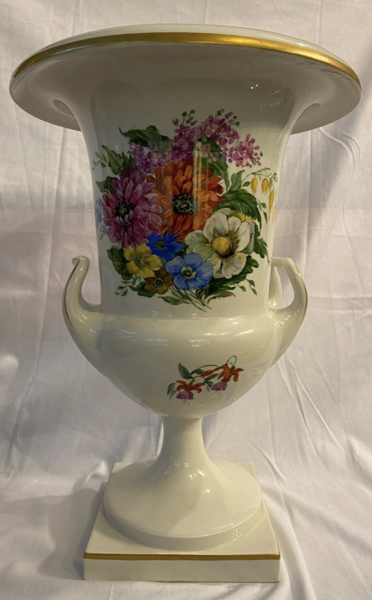 KPM große Kratervase mit Blumenbukett 50cm - Bild 2 aus 3