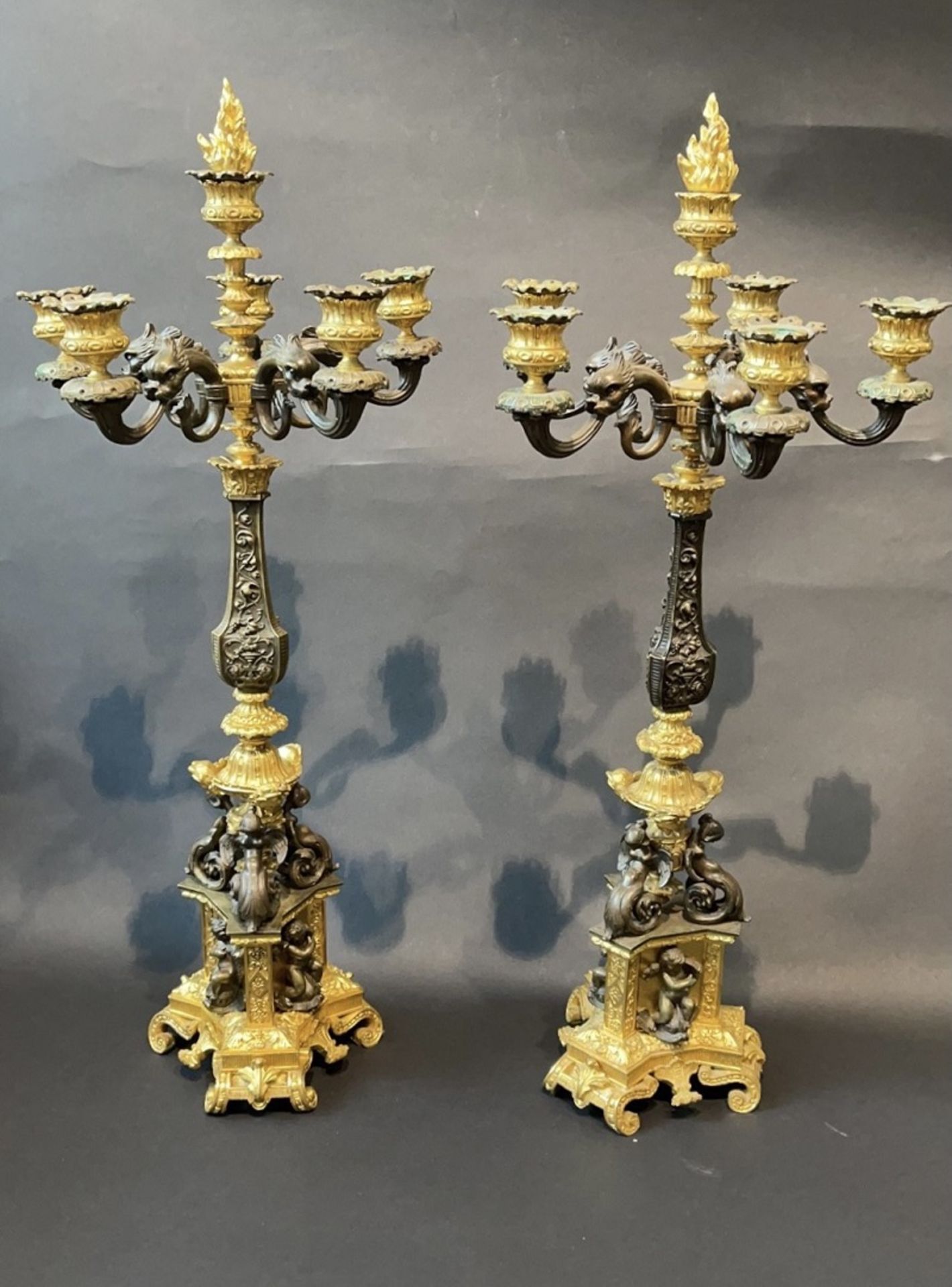 Feuervergoldete Bronze 6 köpfige Kerzenhaltern