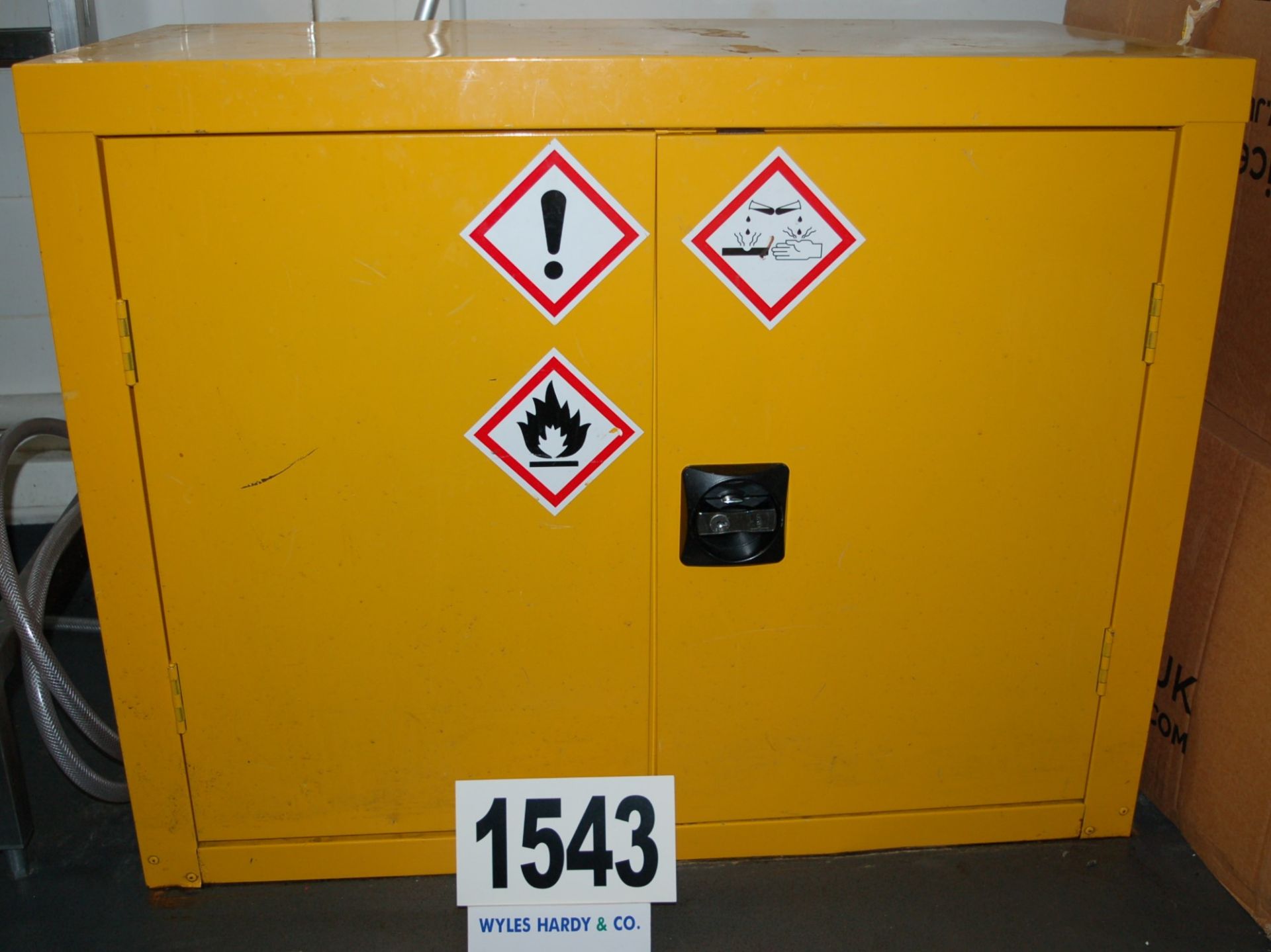 A Yellow Steel Double Door Flammable Storage Cabinet 900mm(l) 450mm(d) x 560mm(h)