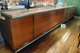 The 7.5M x 1050mm Built-In Bull-Nosed Metal Clad Bar with fitted Rear Drainage, Timber Panelled