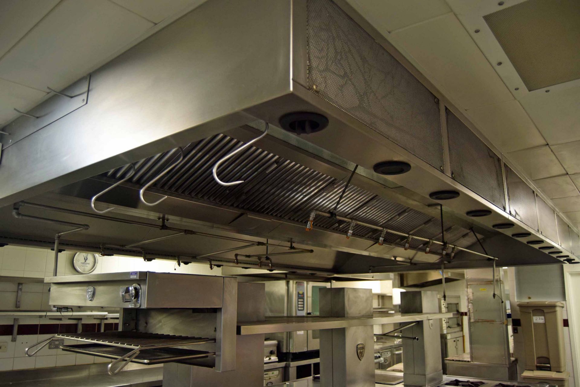 A 4340mm x 2140mm CHARVET Commercial Stainless Steel Gas Fired Cooking Island having Six Hot Plates, - Image 7 of 8