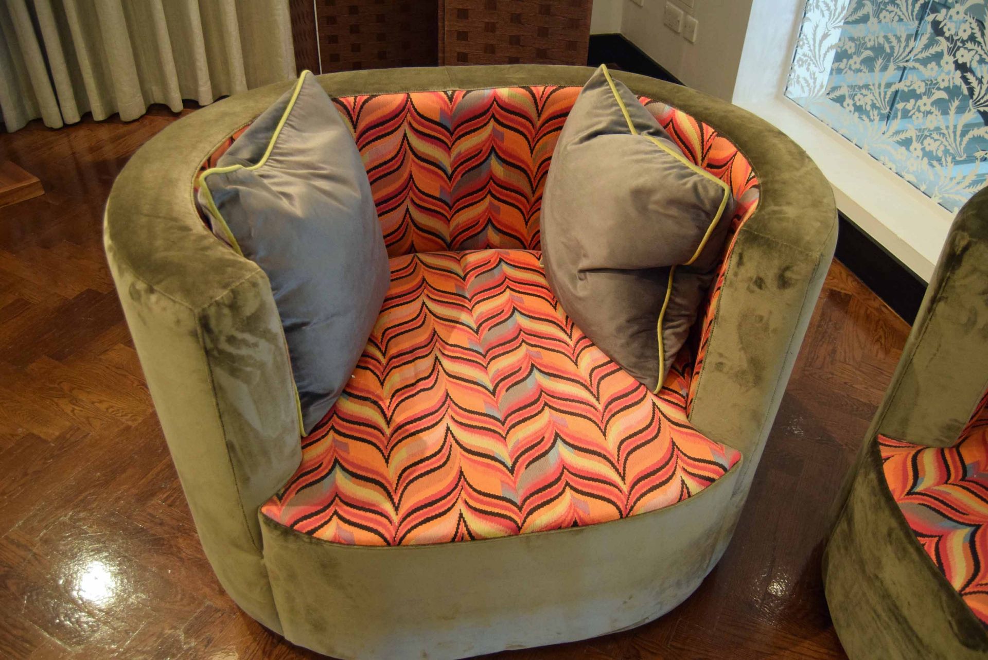 A Tub Style 3-Piece Suite Upholstered in Taupe Velour to Exterior Surfaces and Red/Orange/Yellow/ - Image 2 of 4