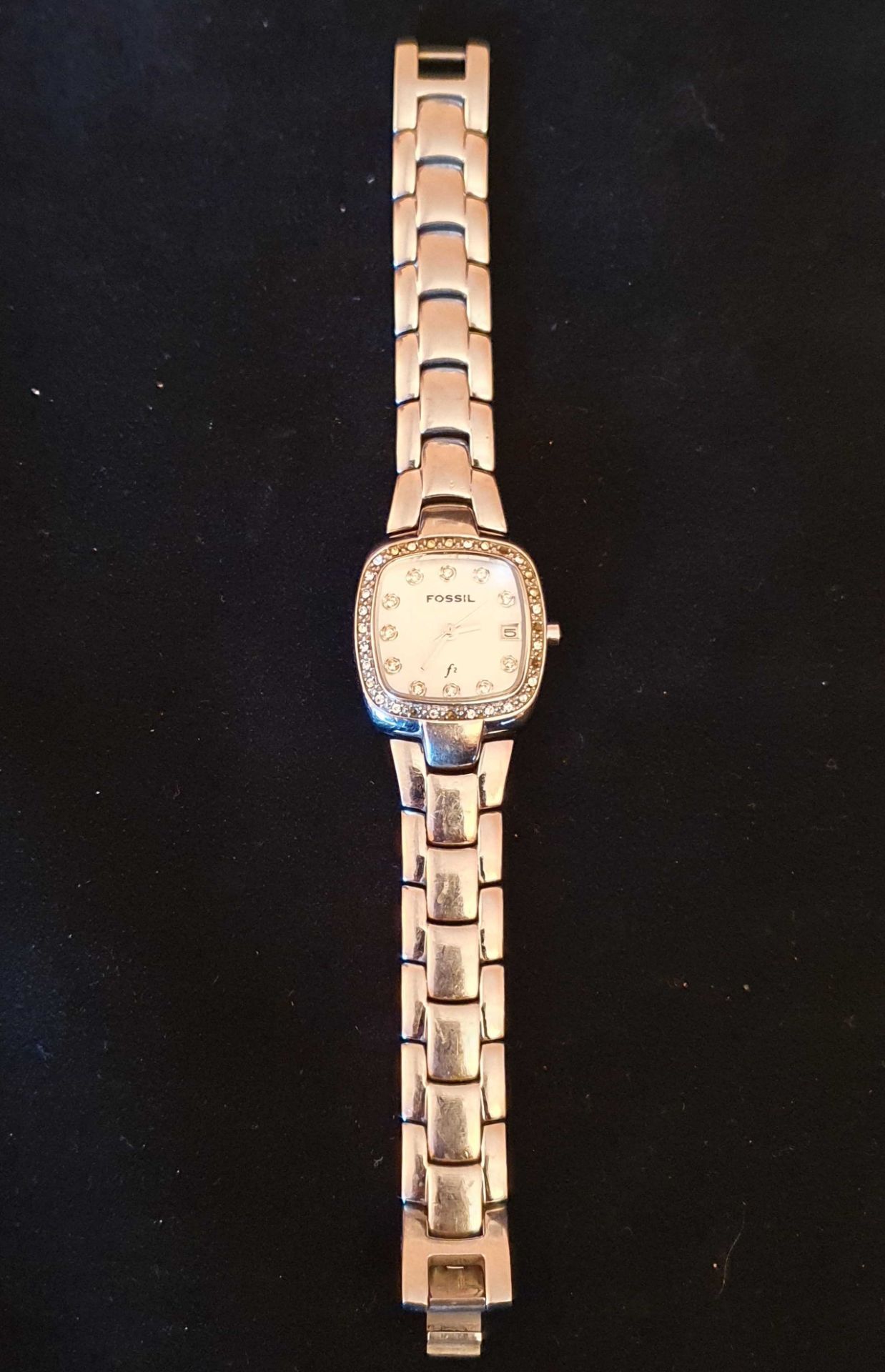 FOSSIL Ladies Dress Watch, Analogue Movement, Date Window at 3 O'Clock with Stainless Steel