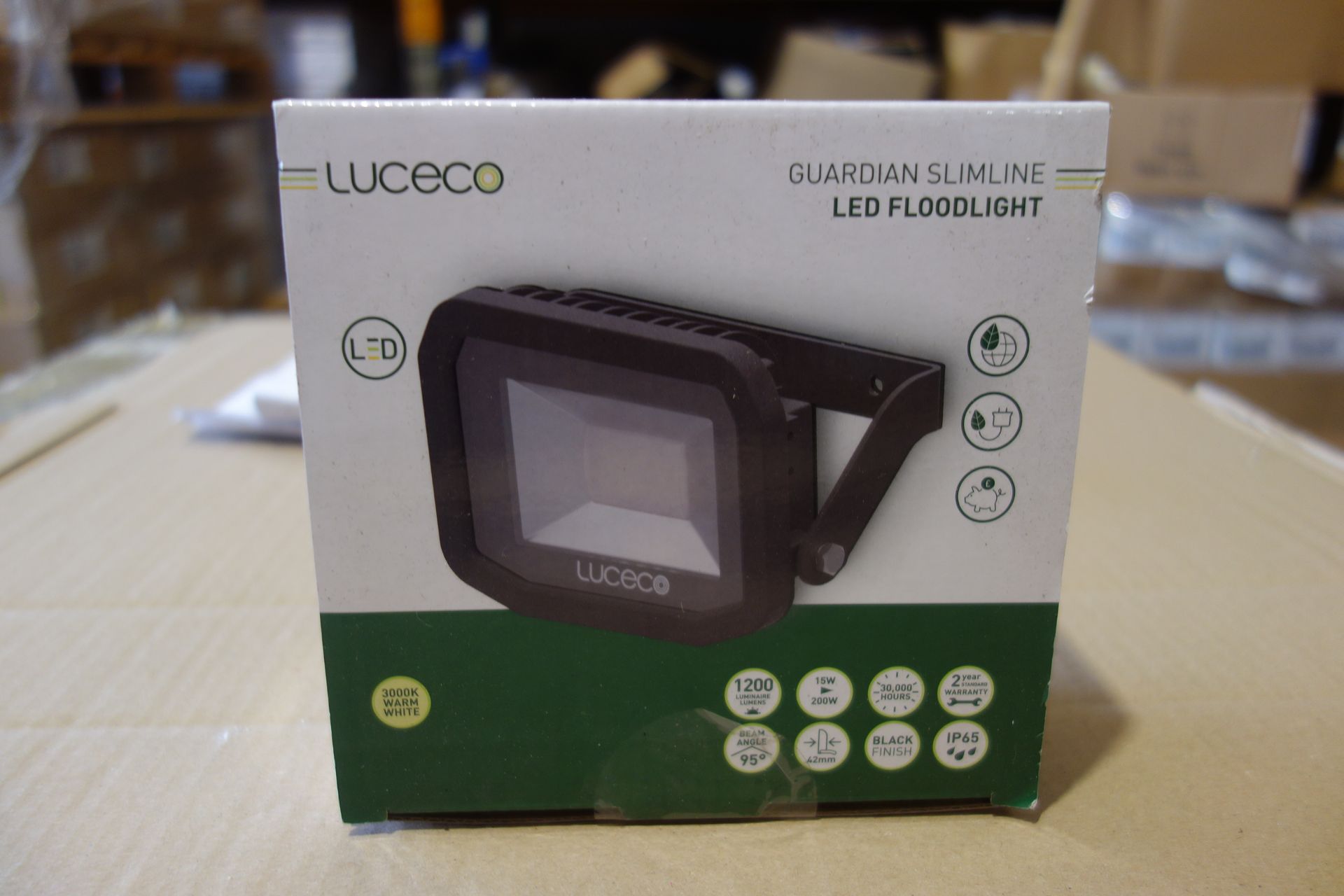 10 X Luceco LFS12B130-02 15W LED 200W Floodlights 1200 Lumen IP65 Black Finish