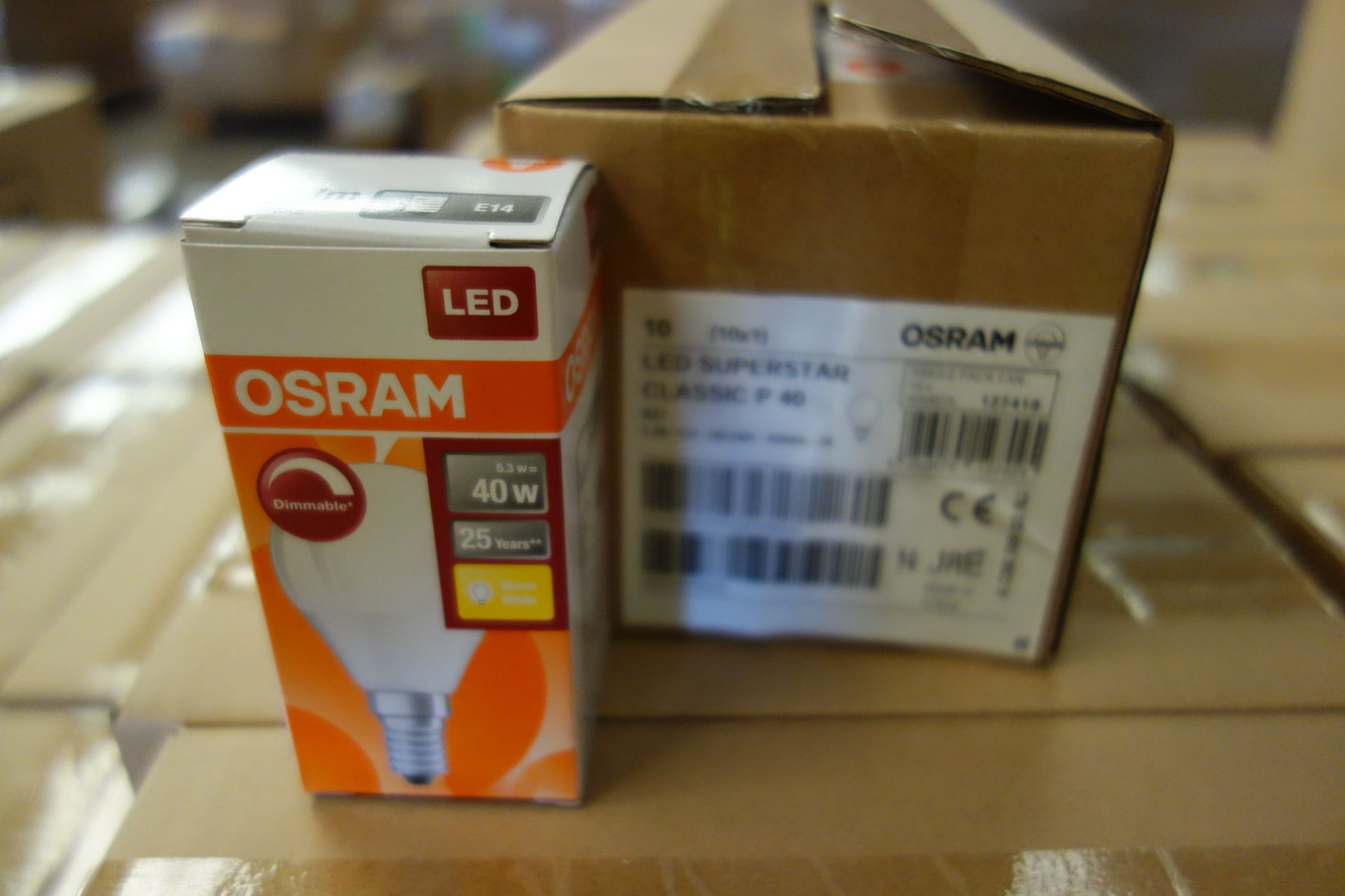 200 X Osram LED Superstar Classic P40 Dimmable E14 5.3W W/W