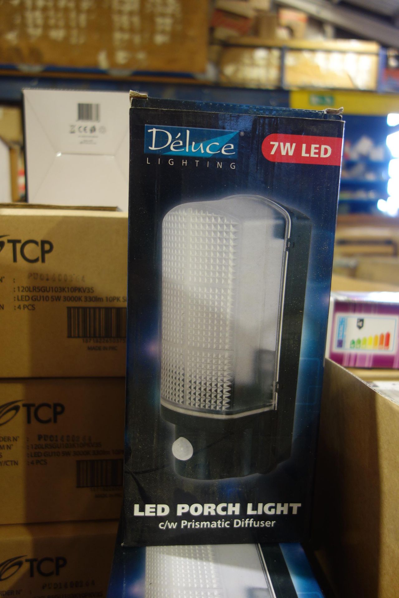 10 X Deluce DLPLLED 7WH 7w LED Porch Light C|W Prismatic Diffuser White Finish