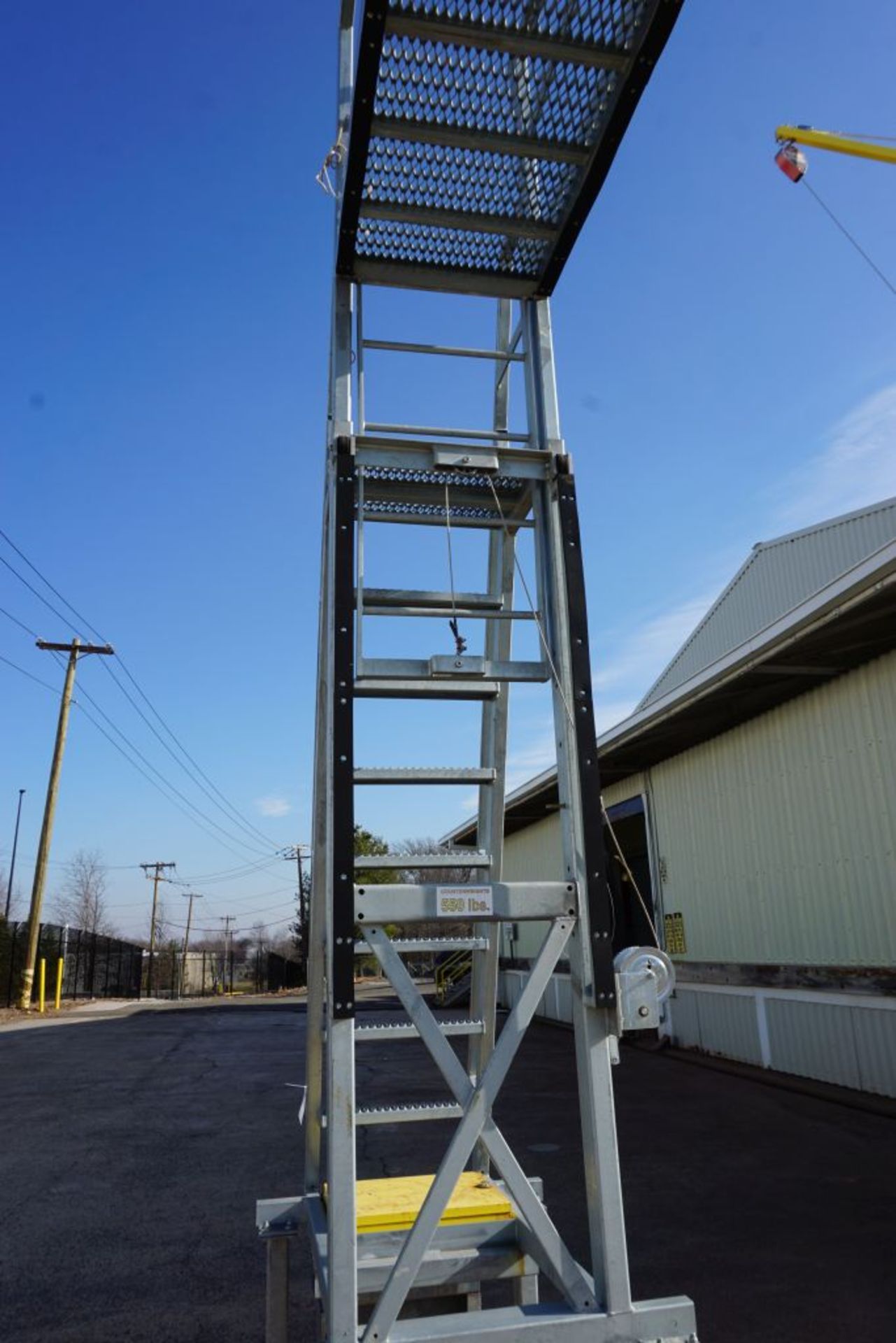 Truck Inspection Ladder | 500 lb Capacity; 550 lb Counter Weights - Image 4 of 7