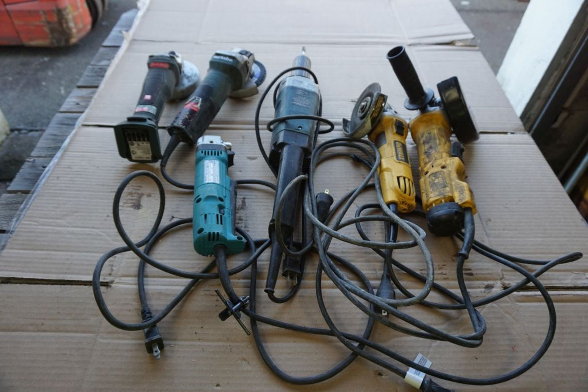 Lot of (6) Assorted Tools | Brands Include:; Bosch; Metaboo; DeWalt