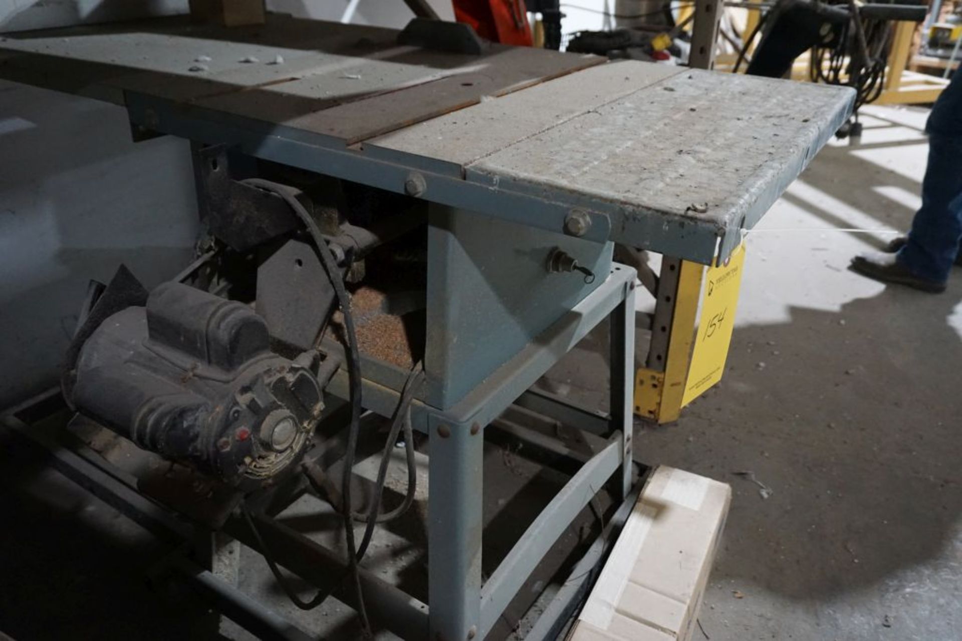 Delta Table Saw - Image 3 of 7