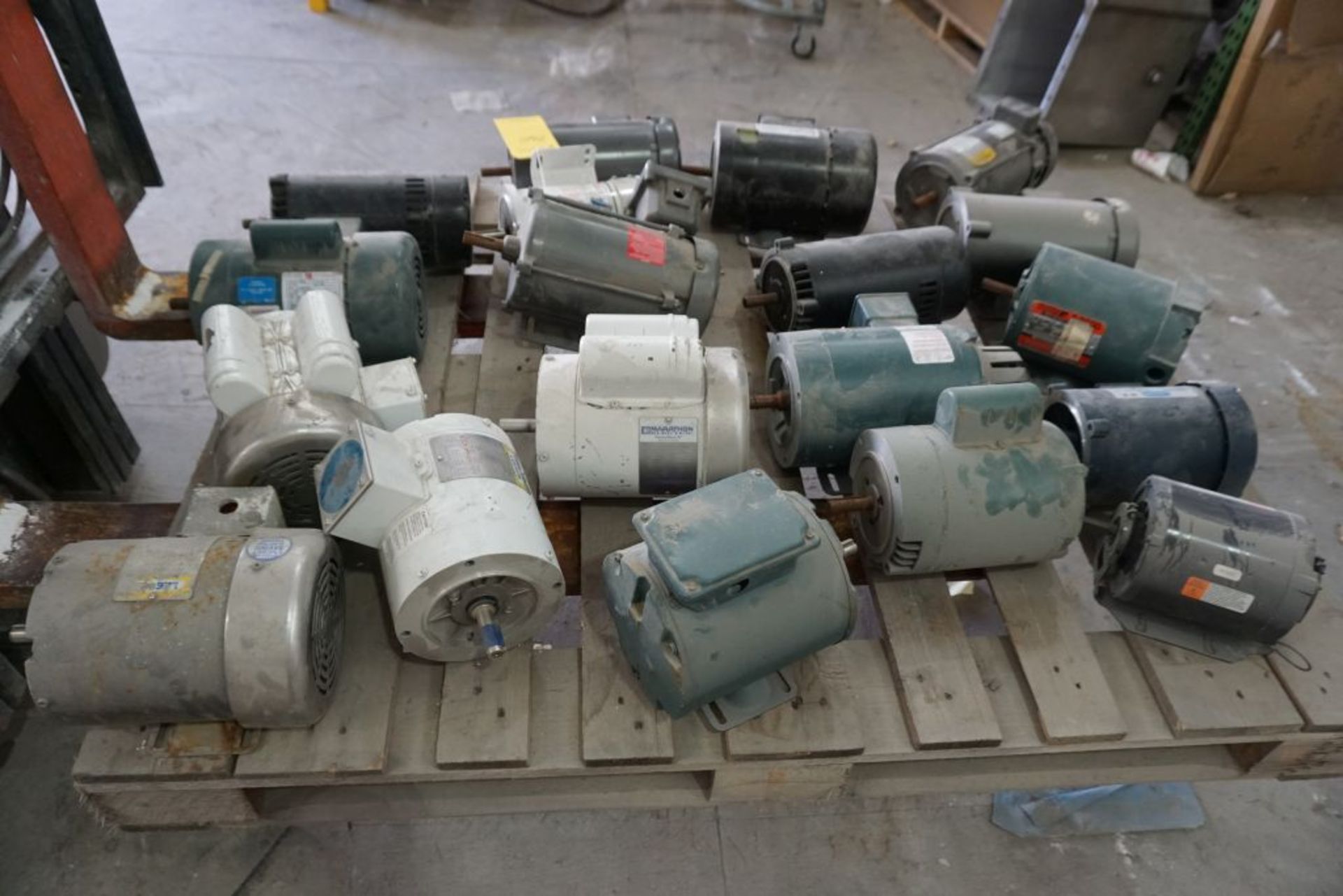 Lot of (19) Assorted Motors | Brands Include:; Dayton; Leeson; Reliance - Image 3 of 23