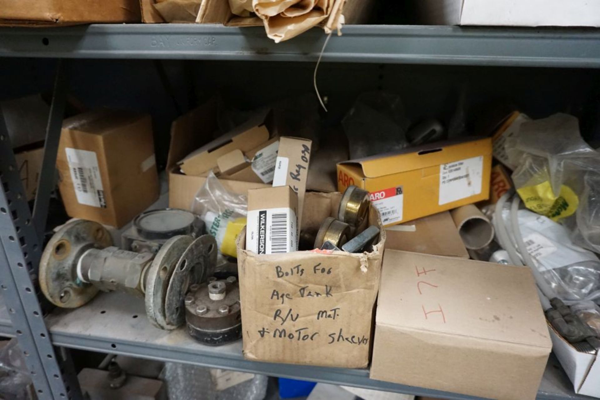 Lot of (3) Shelves w/Contents | Includes:; Cylinders; Heating Element; Lighting - Image 8 of 21