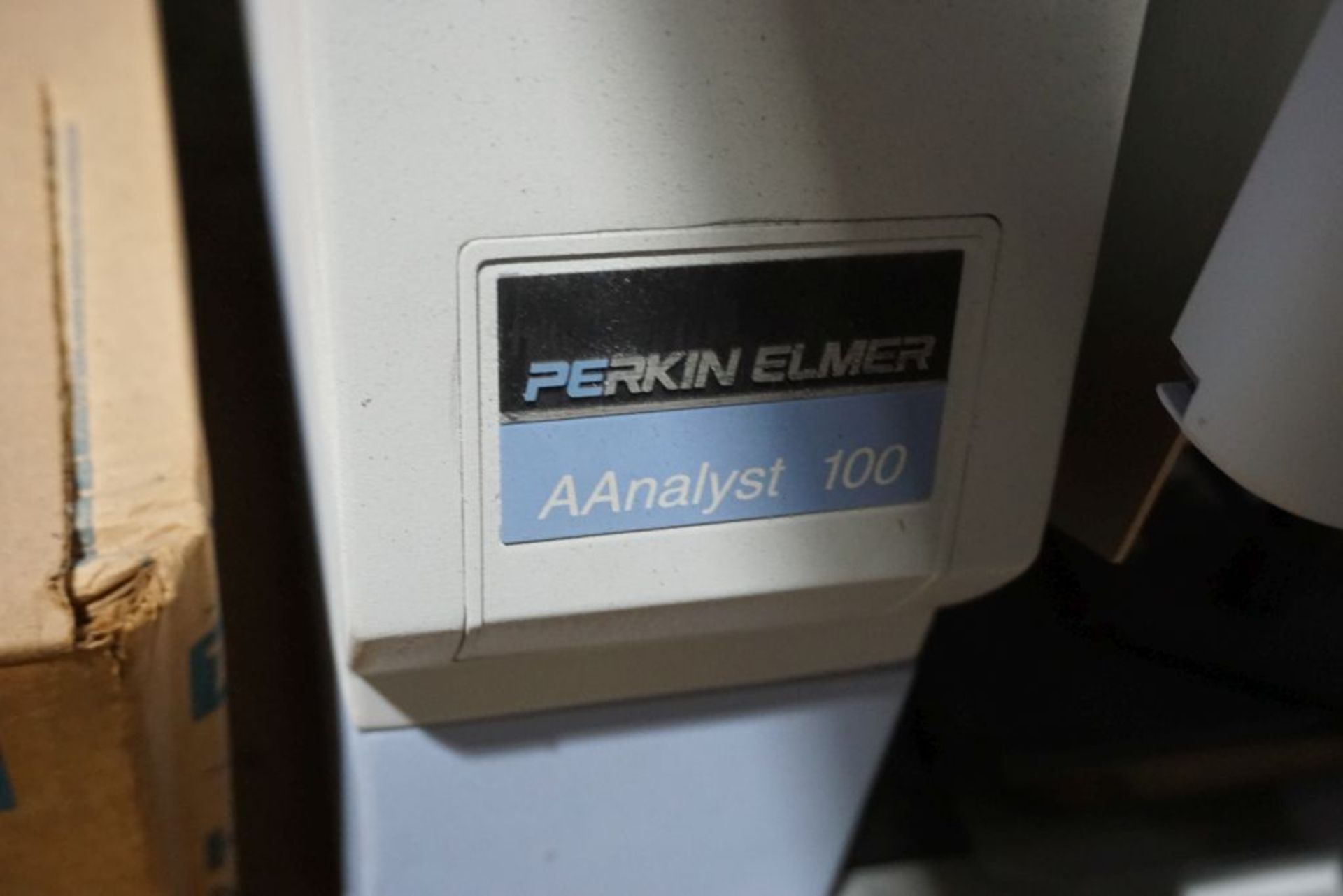 Perkin Elmer Analyst 100 Analyzer | Model No. N0400027 - Image 4 of 9