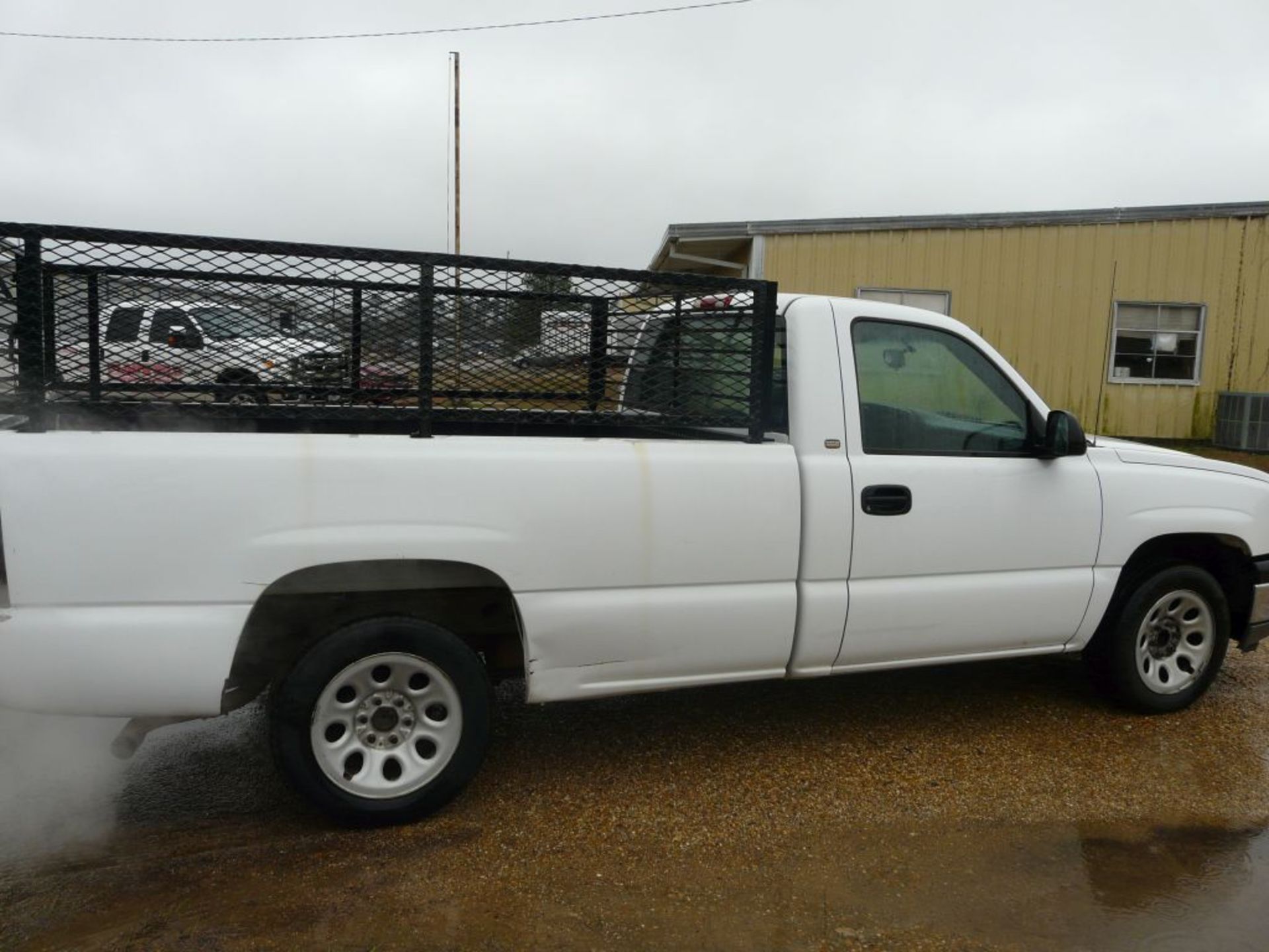 2005 Chevrolet Silverado 1500 Pickup Truck | VIN# 1GCEC14X15Z311949; 4.3L, 6 Cylinder; Automatic - Image 4 of 29