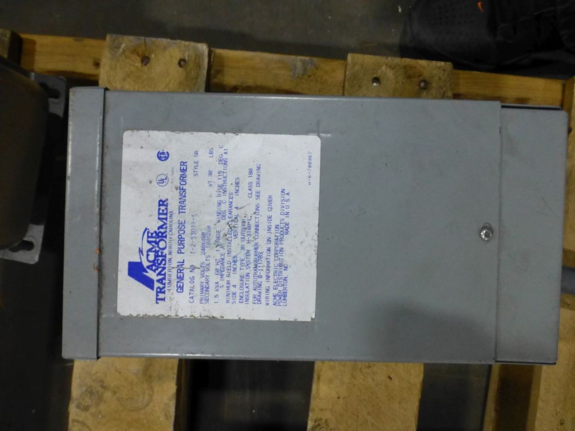 Lot of Assorted Components | Includes:; Lighting Panel; GE Transformer Cat No. 9T51B0013, 3 KVA, - Image 4 of 5